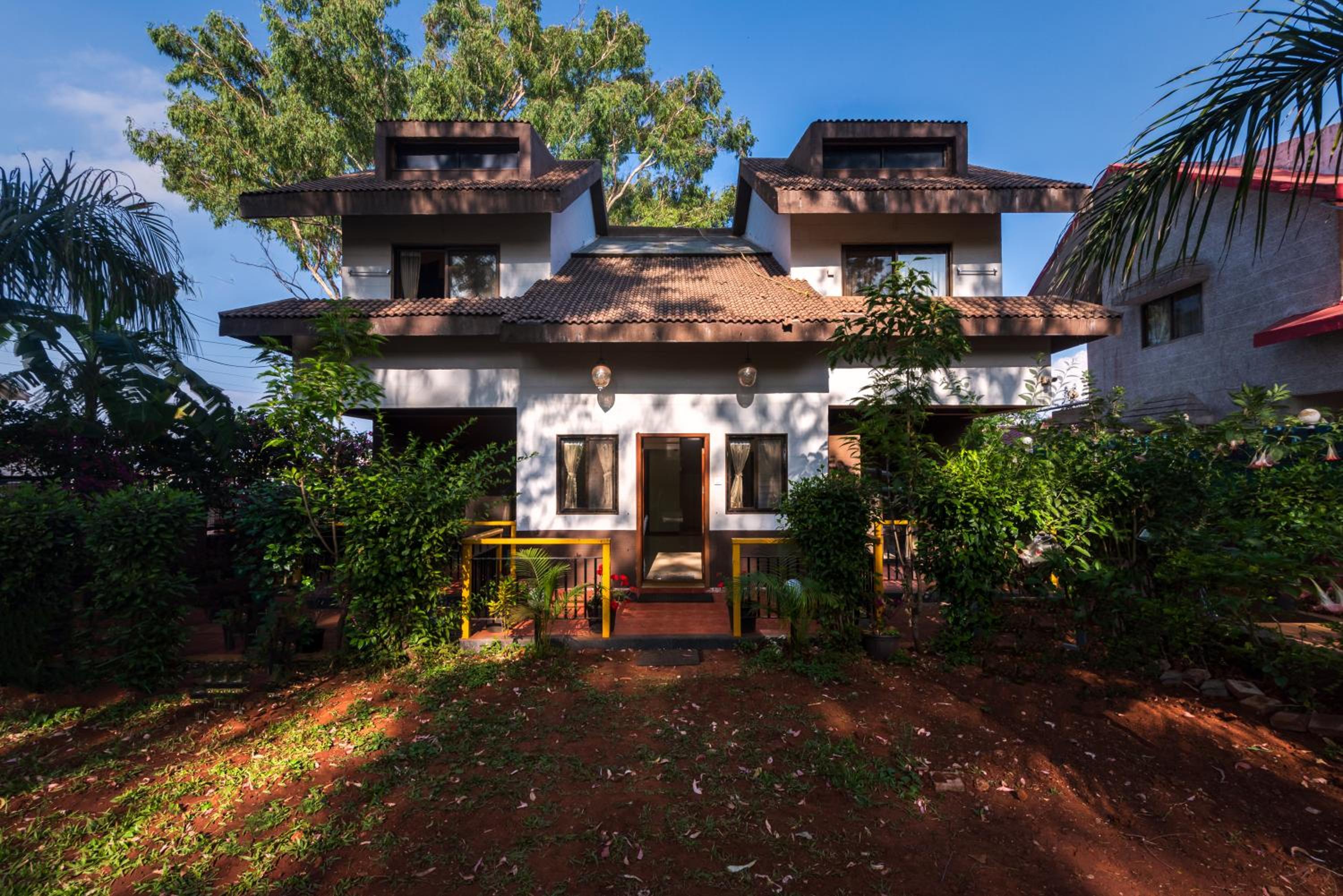 SaffronStays Breeze Over The Valley, Panchgani - pool villa with cosy interiors near Mapro Garden view 2
