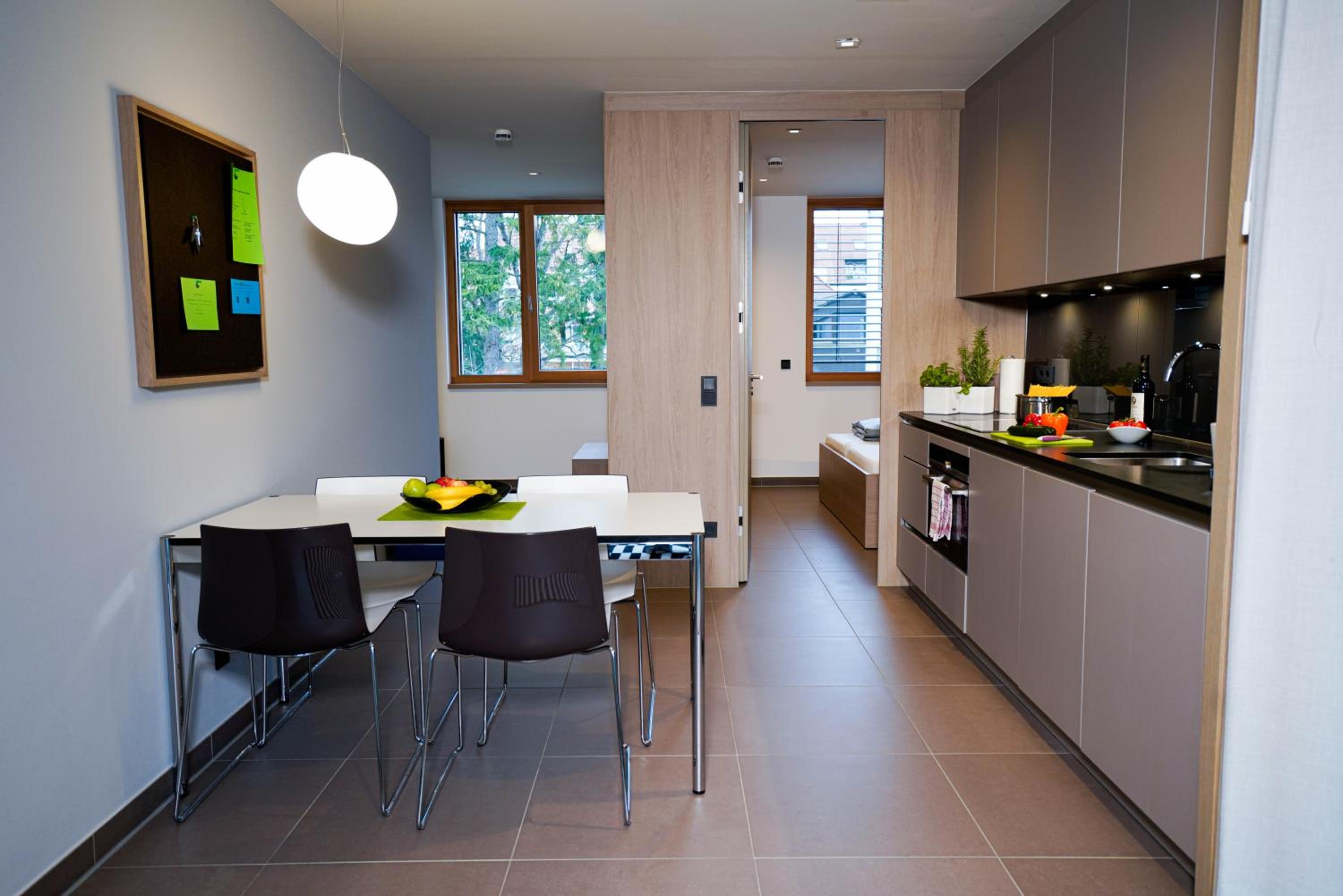 Max Lodging Serviced Apartments