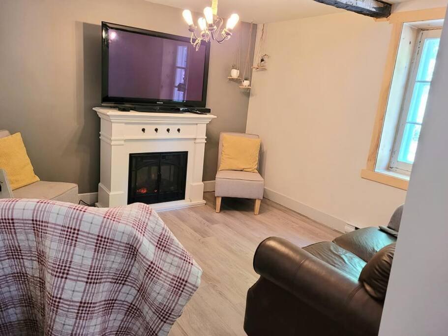 Om chalet 1 avec spa face au fleuve