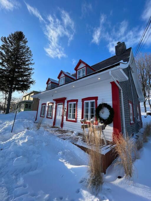 Om chalet 1 avec spa face au fleuve