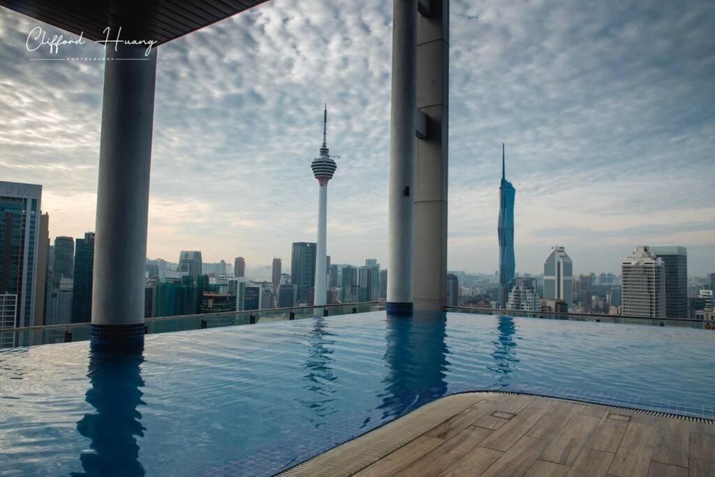 The Colony By Infinitum Best Pool View KLCC TRX Merdeka 118 KL Tower