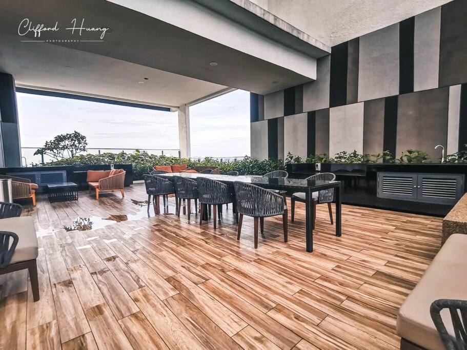 The Colony By Infinitum Best Pool View KLCC TRX Merdeka 118 KL Tower