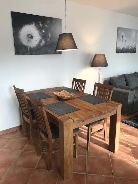 OSTSEEBAD KOSEROW FERIENWOHNUNG PUSTEBLUME, 2-4 Personen
