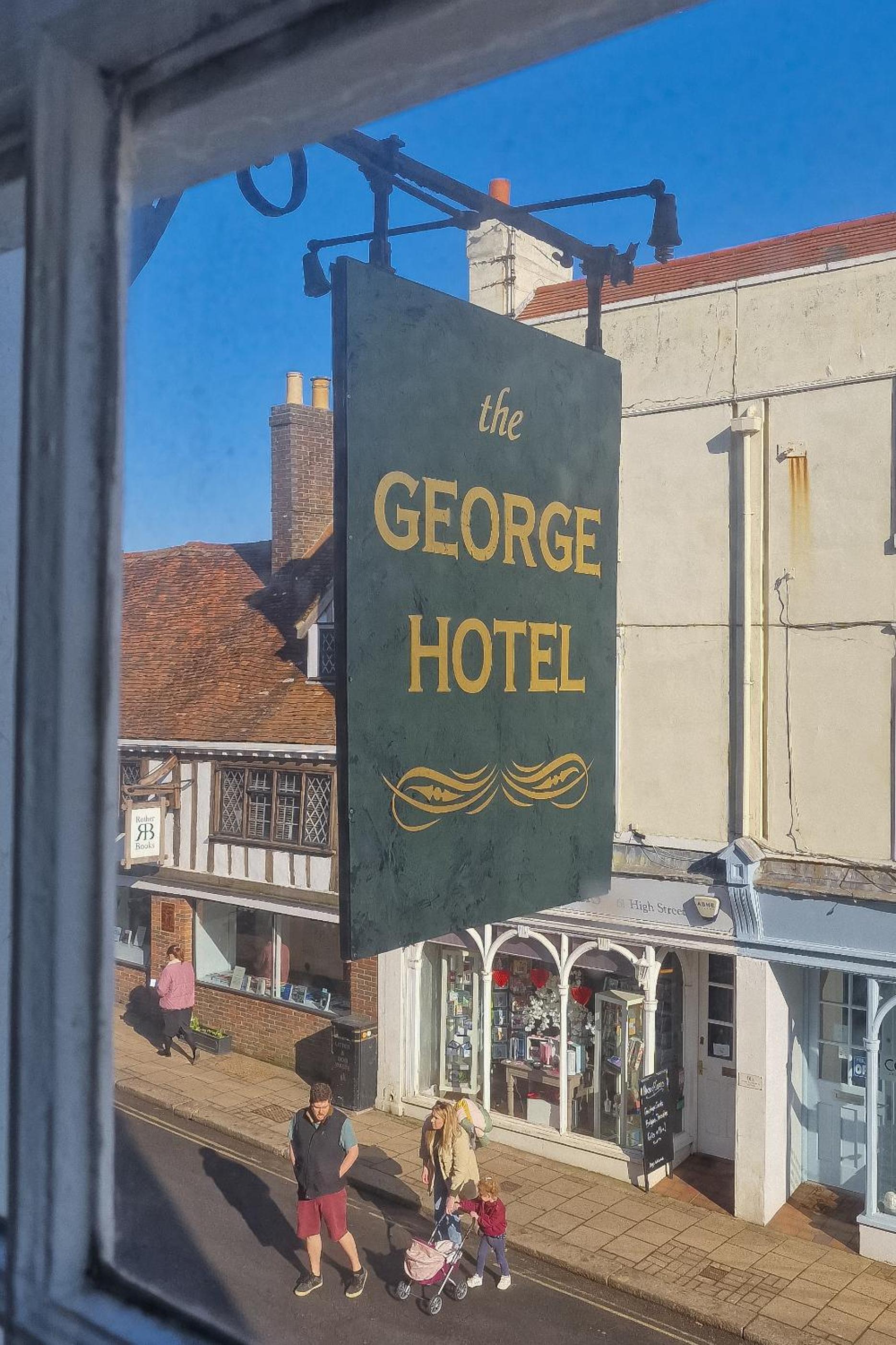 The George Hotel