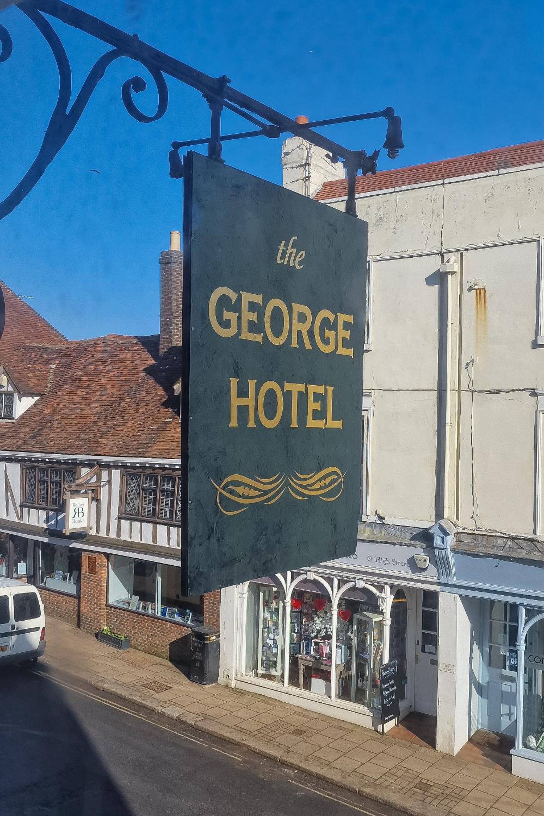 The George Hotel