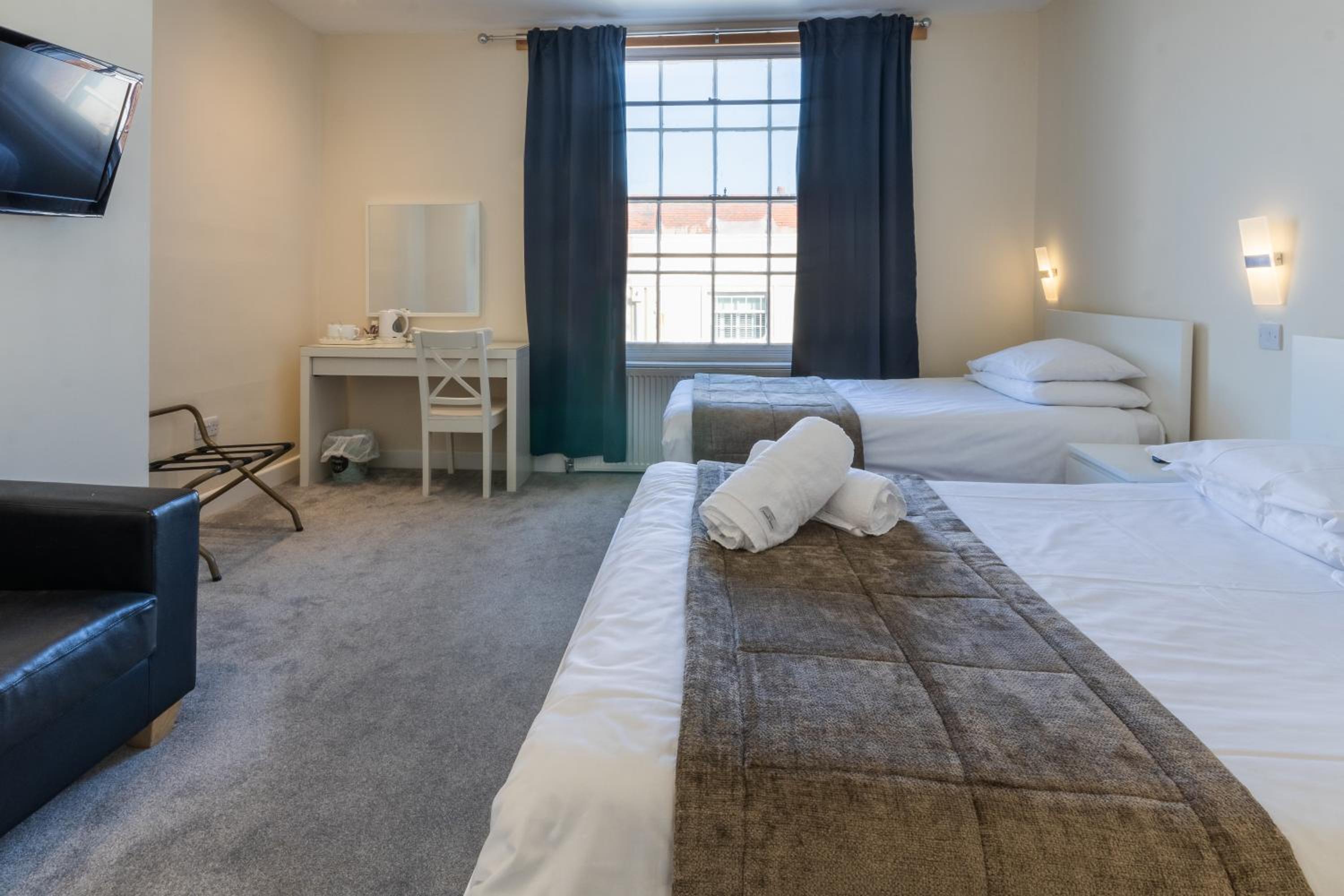 The George Hotel
