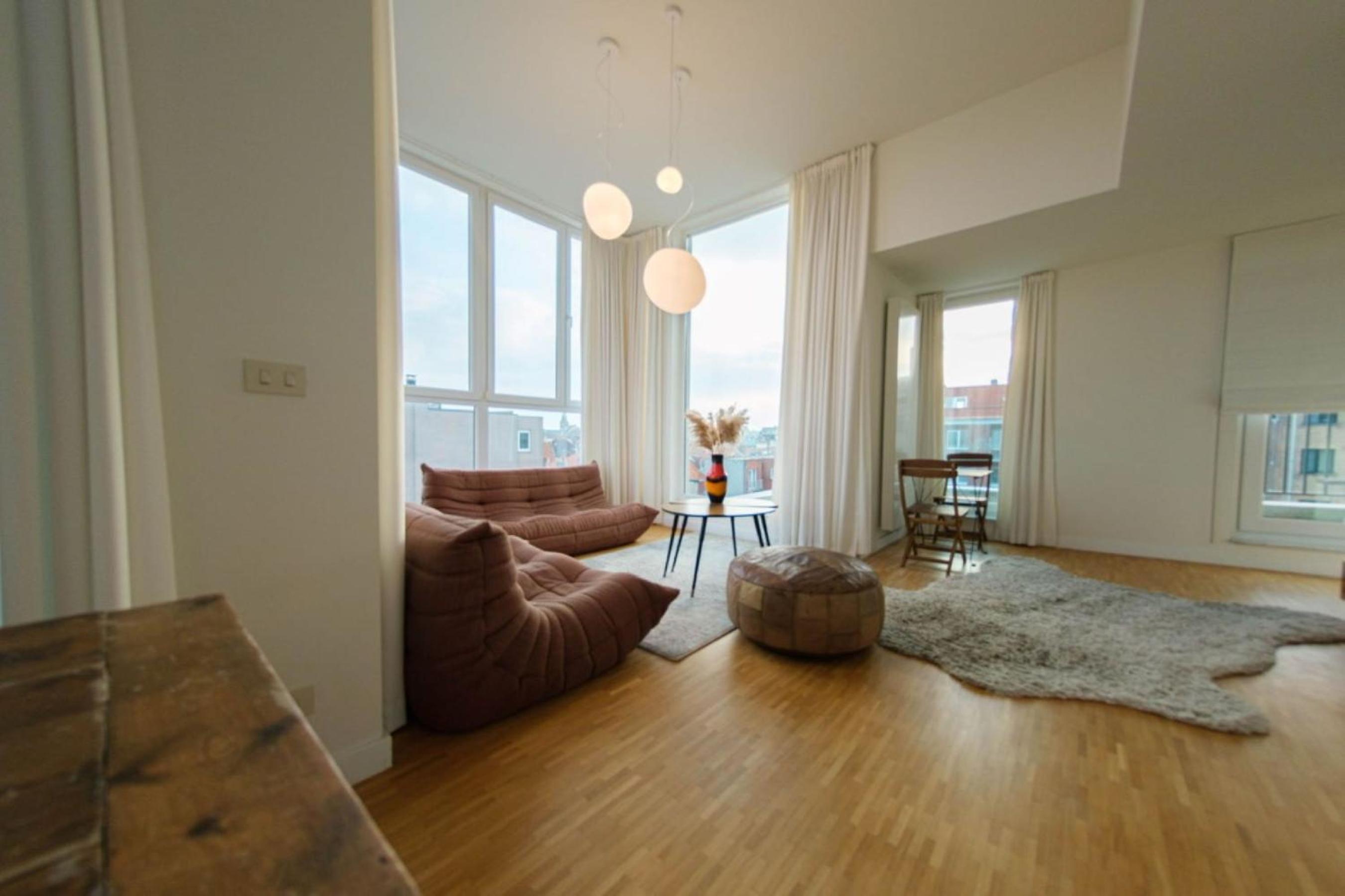 Stijlvolle en lichtrijke design penthouse met prachtig uitzicht te Wenduine