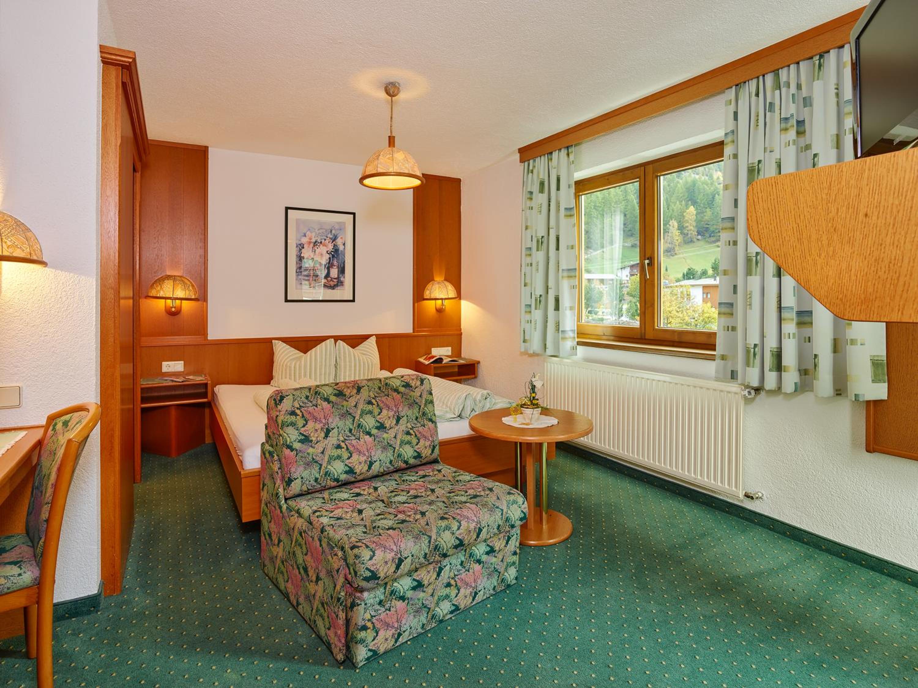 Haus Anton Sölden - Apartments & Zimmer