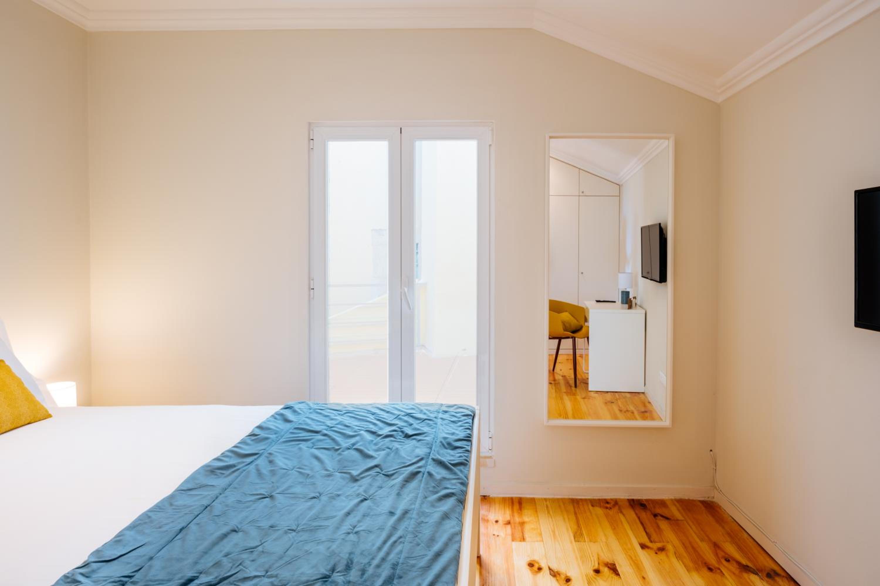 Santa Clara Lisbon Rooms