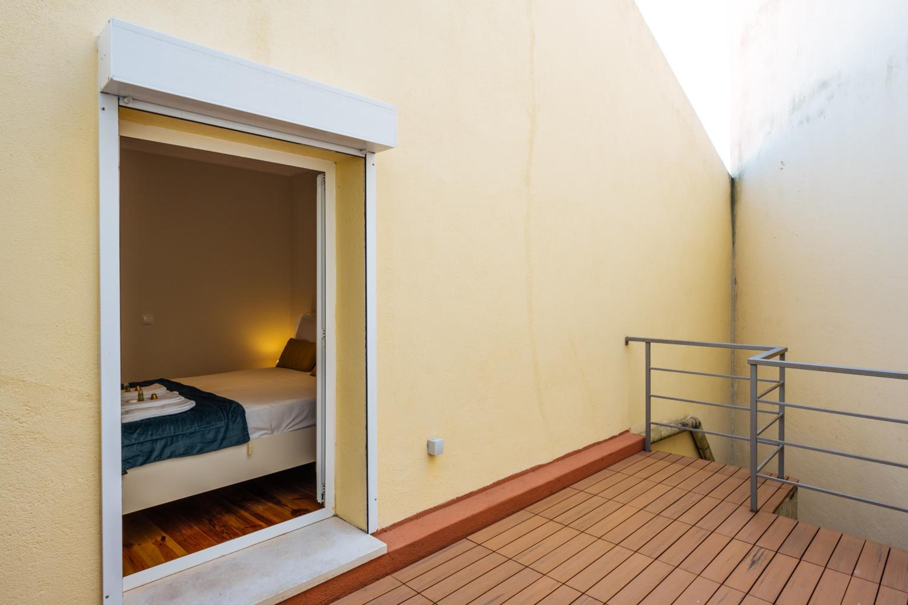Santa Clara Lisbon Rooms