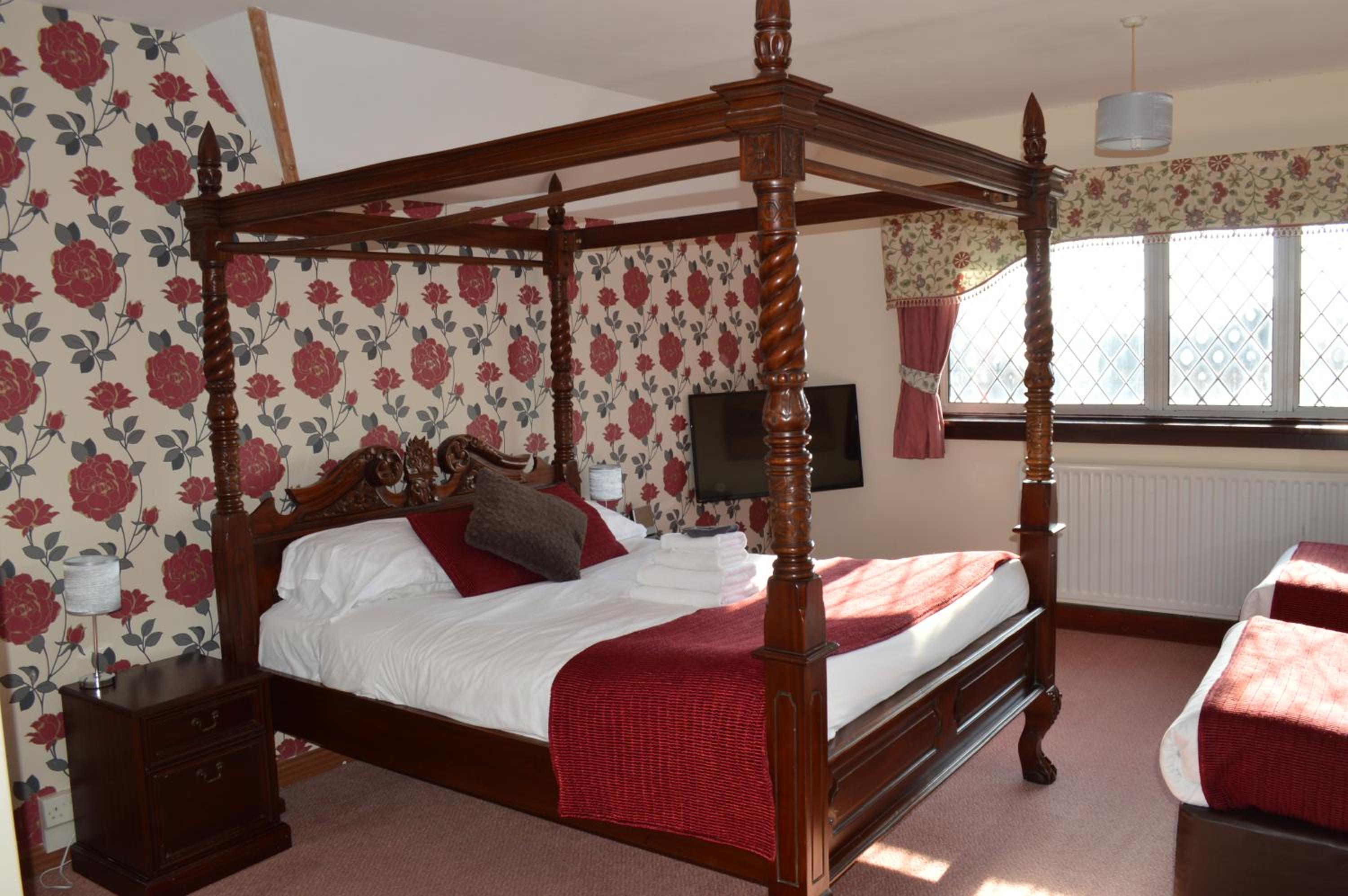 Gretna Green Vacations - Hunters Lodge Hotel - Property Image 3