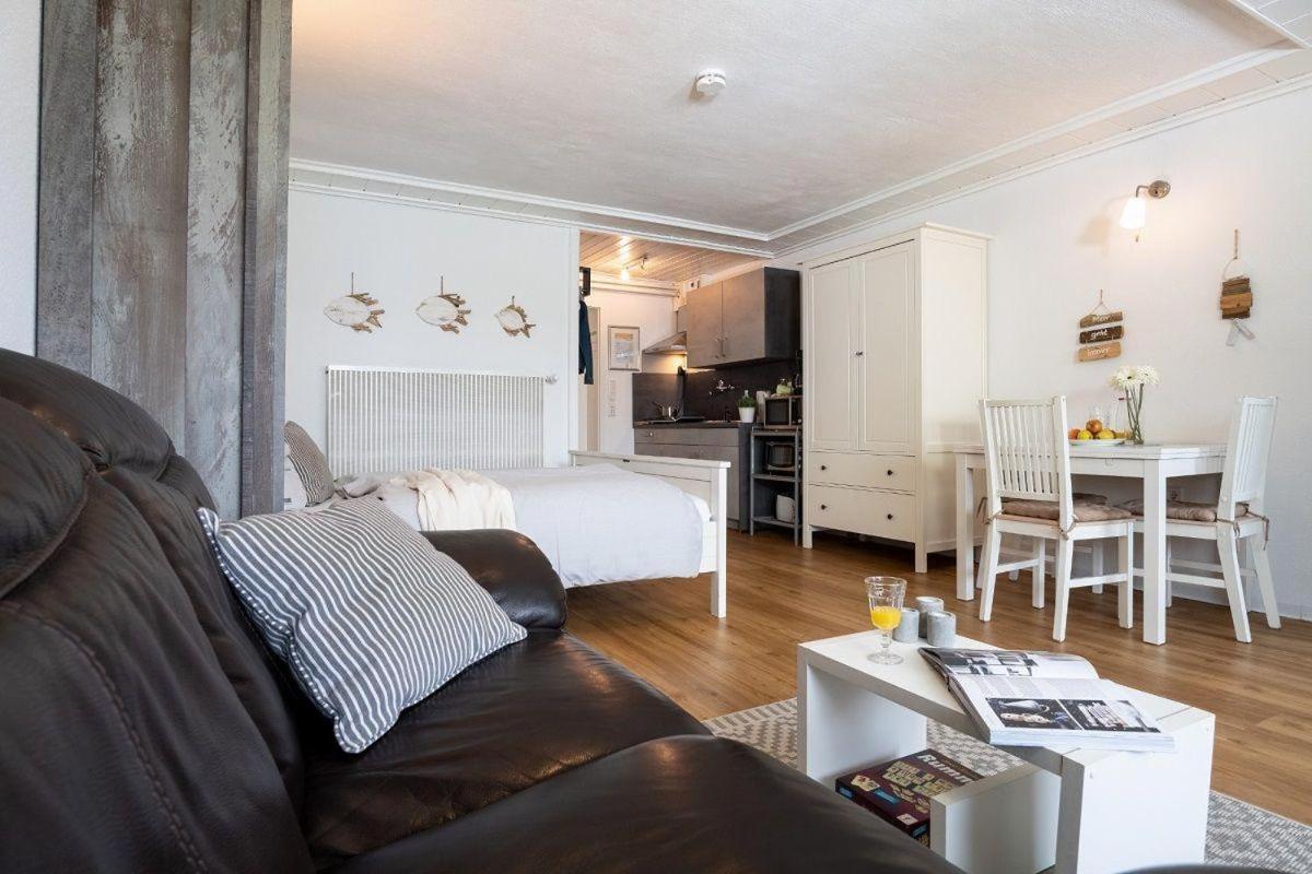 Strandhotel-Heiligenhafen-Wohnung-6-Typ-III