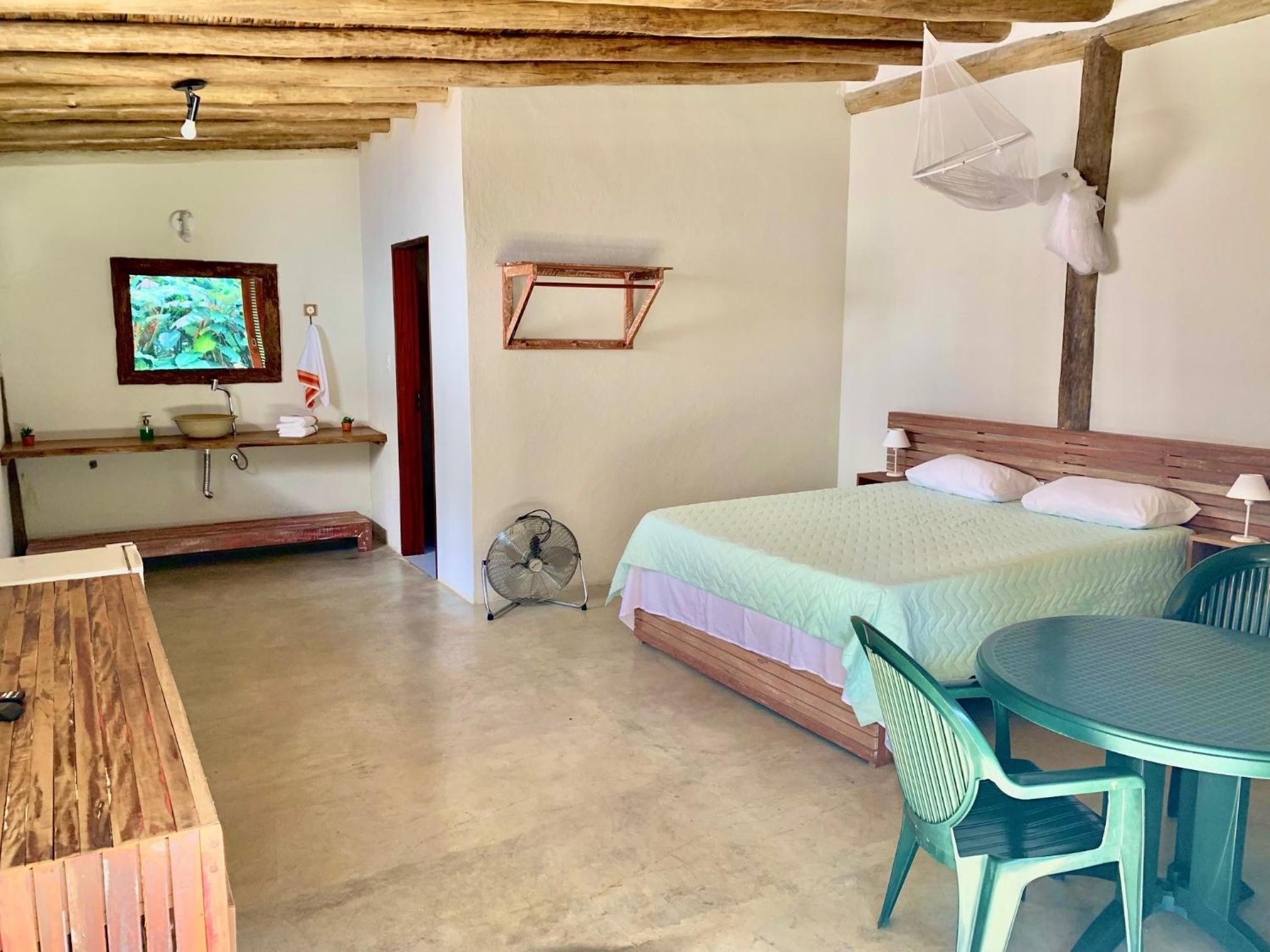 Prumirim Camping & Chalés