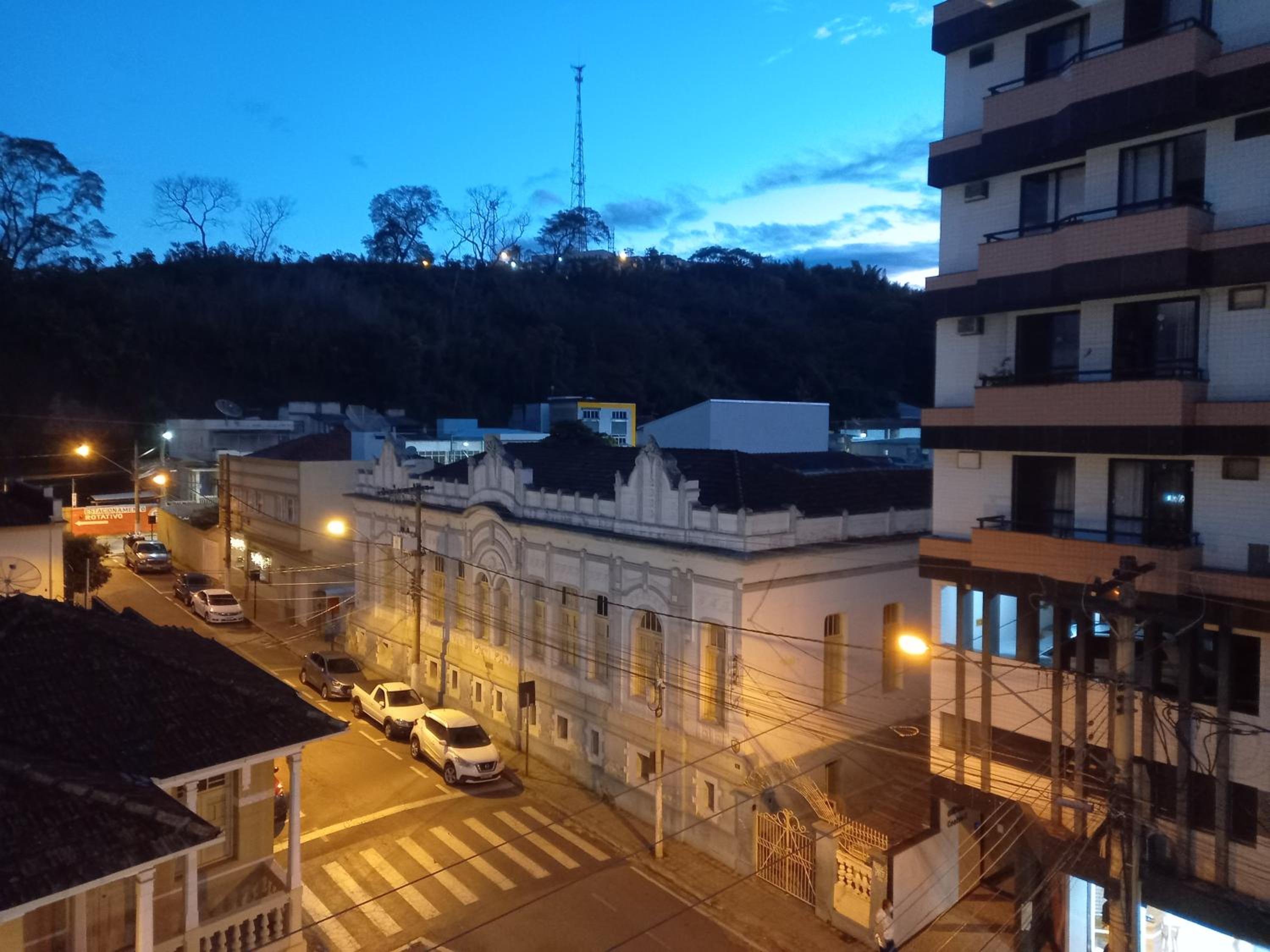 Uba Apart imóveis