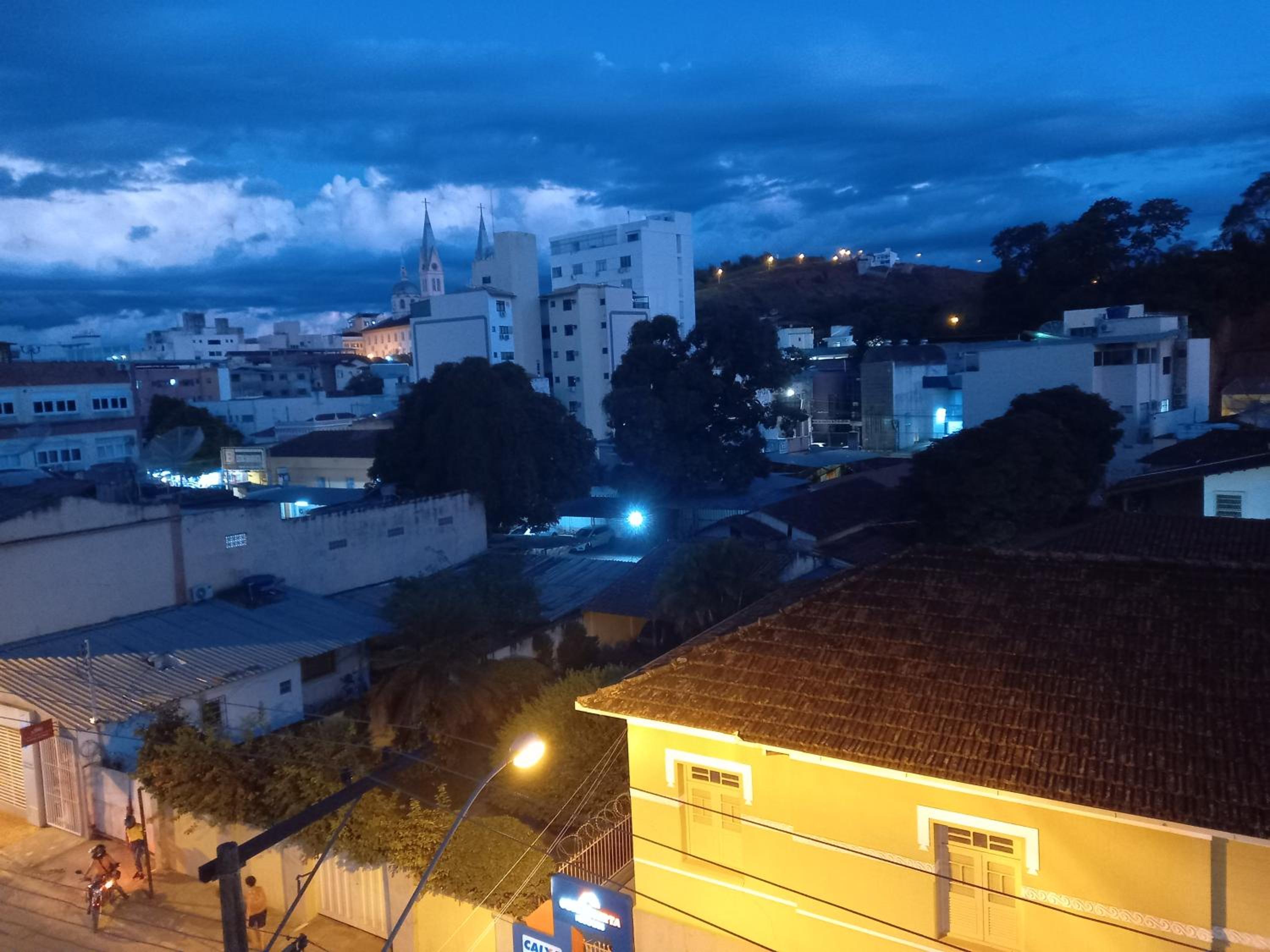 Uba Apart imóveis