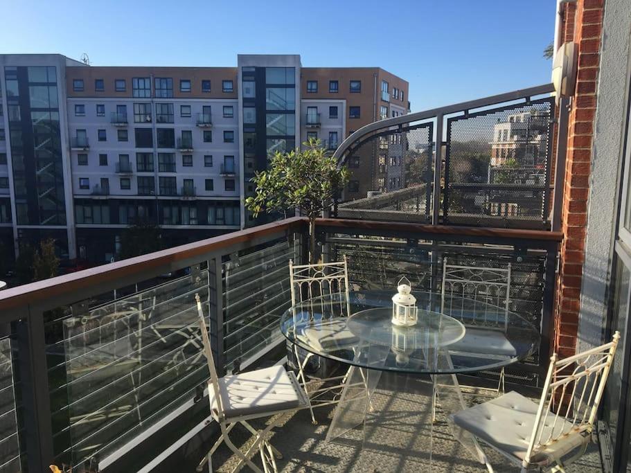 Fantastic West London Loft Apartment