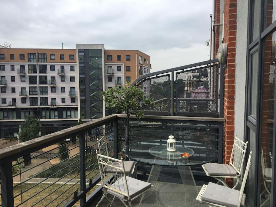 Fantastic West London Loft Apartment