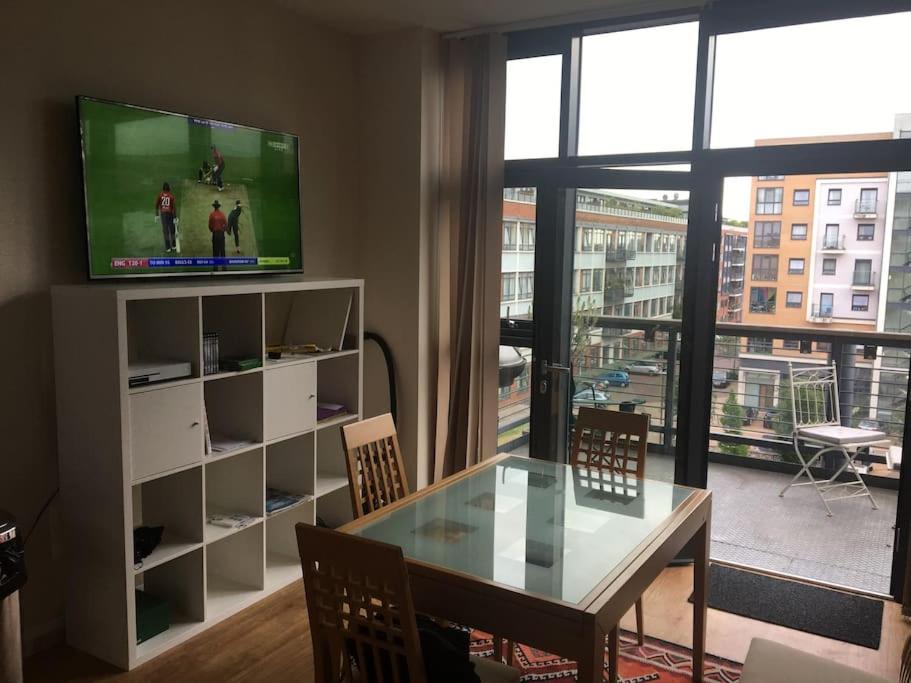 Fantastic West London Loft Apartment