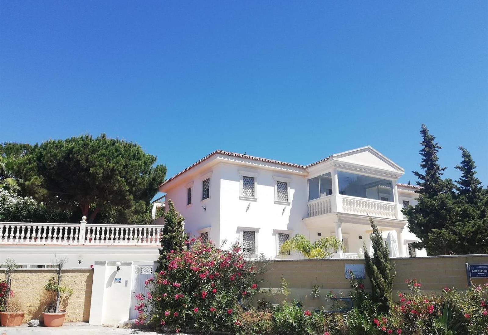 Villa Domus Vesta