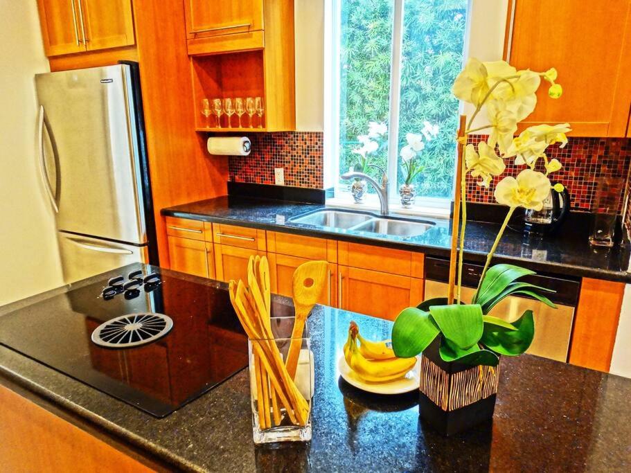 LUXURY FAMILY VILLA with POOL 5 bed/4 bath view 5