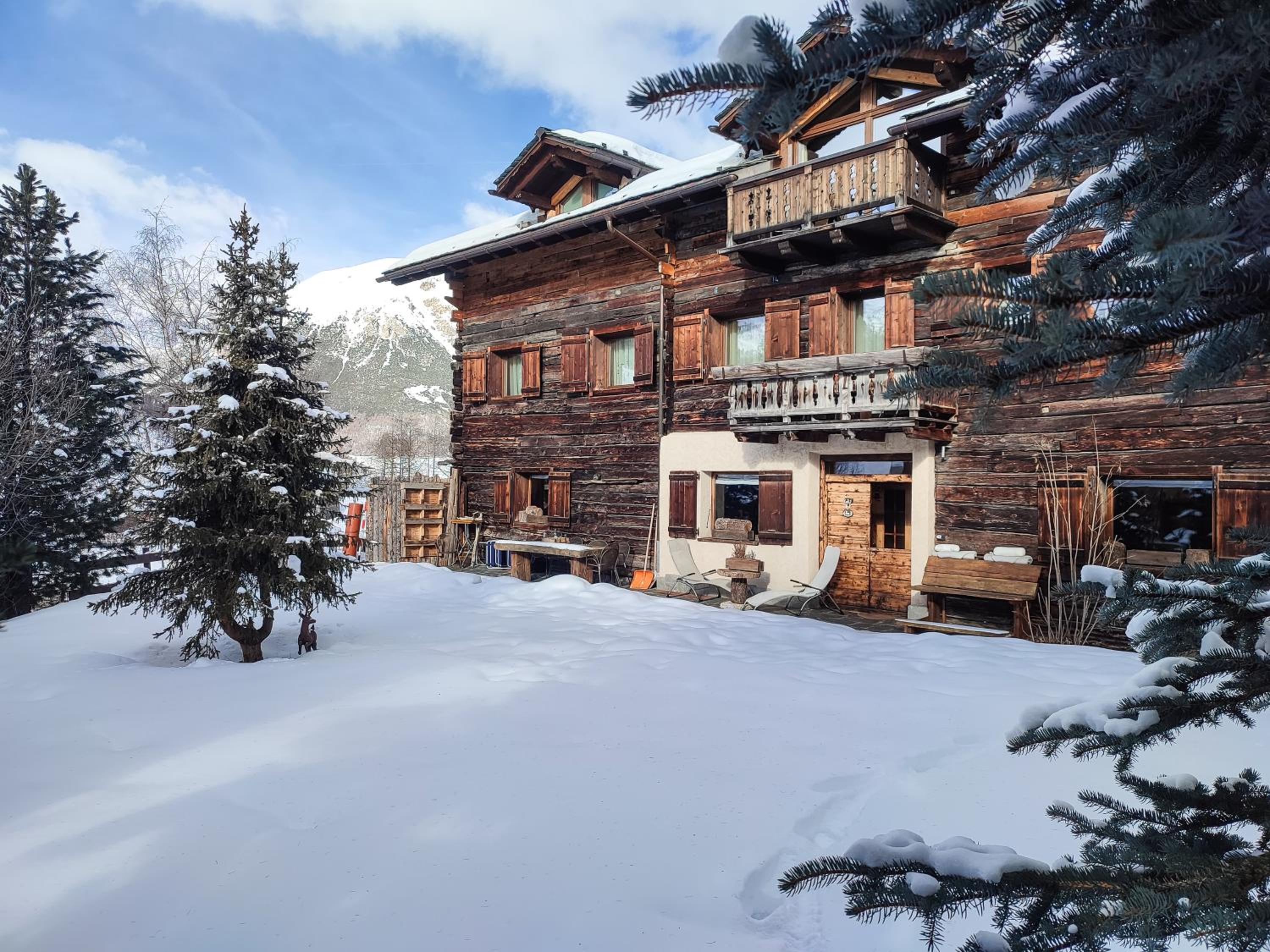 Silva: The Alpine Chalet view 5
