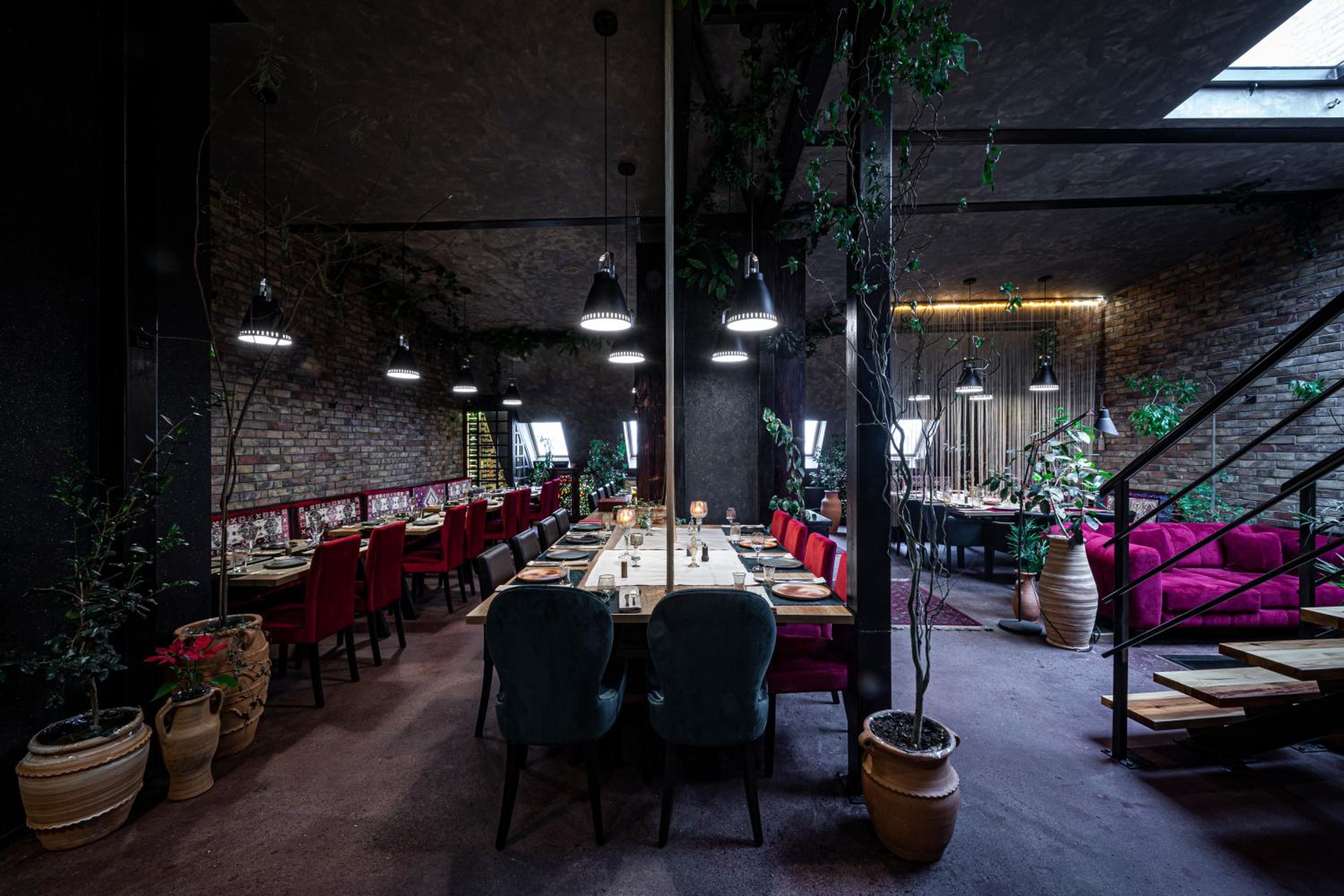dining