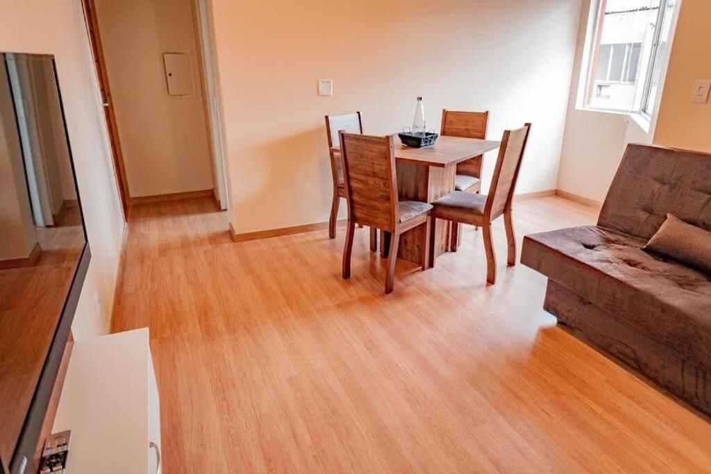 Super Central Seguro Wifi/Garagem/Cozinha/SmartTV