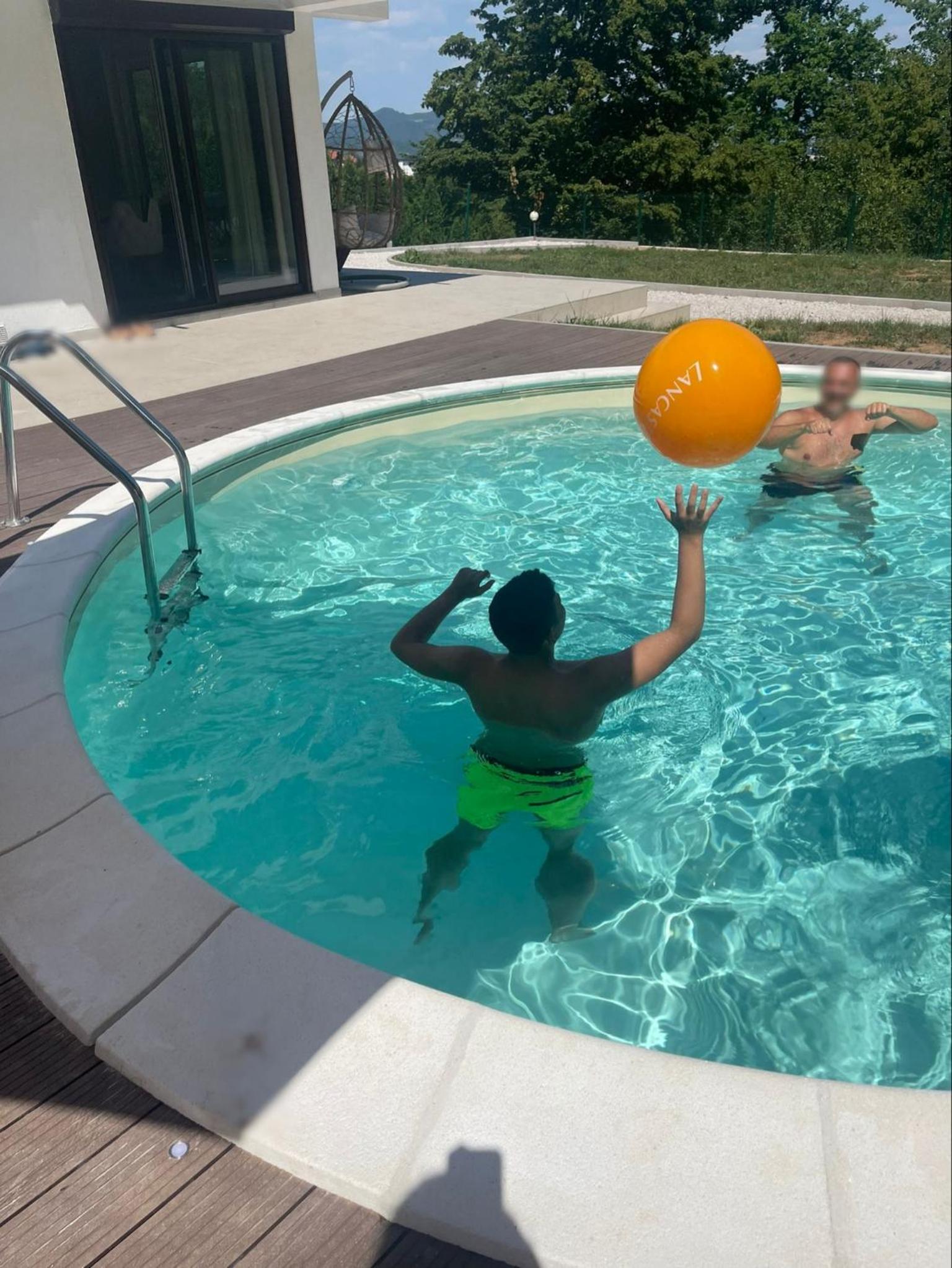 Weekend Poolhouse Sarajevo
