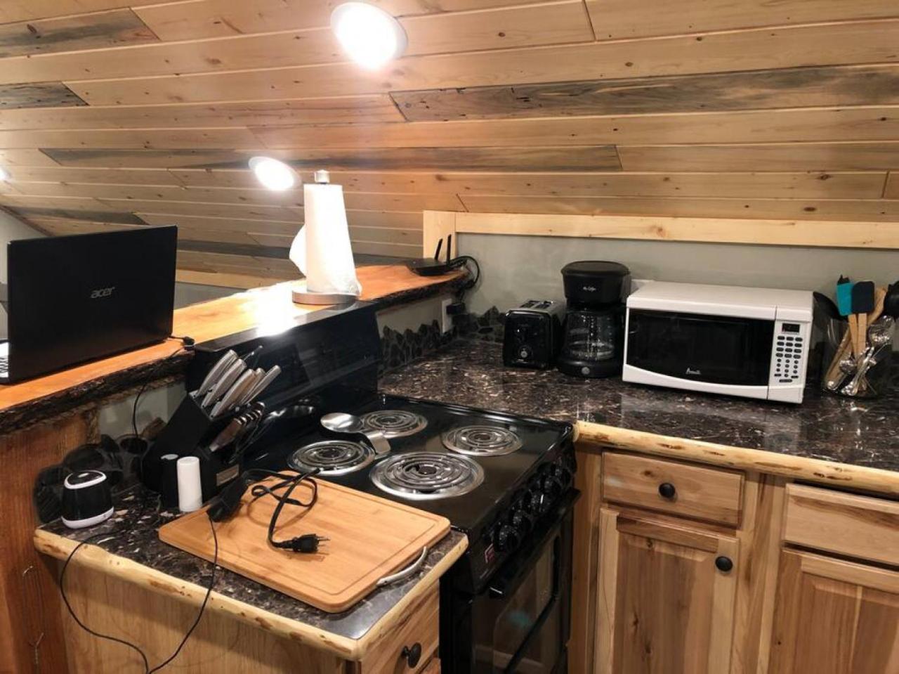 Photo 18