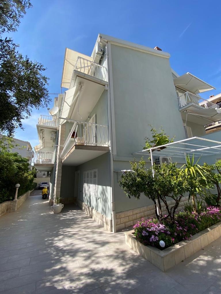 Villa NIKA & KARLO Makarska view 3