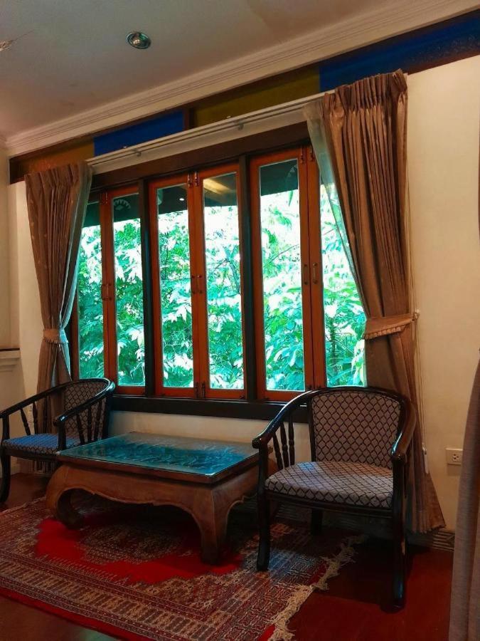 SantithamGuestHouse
