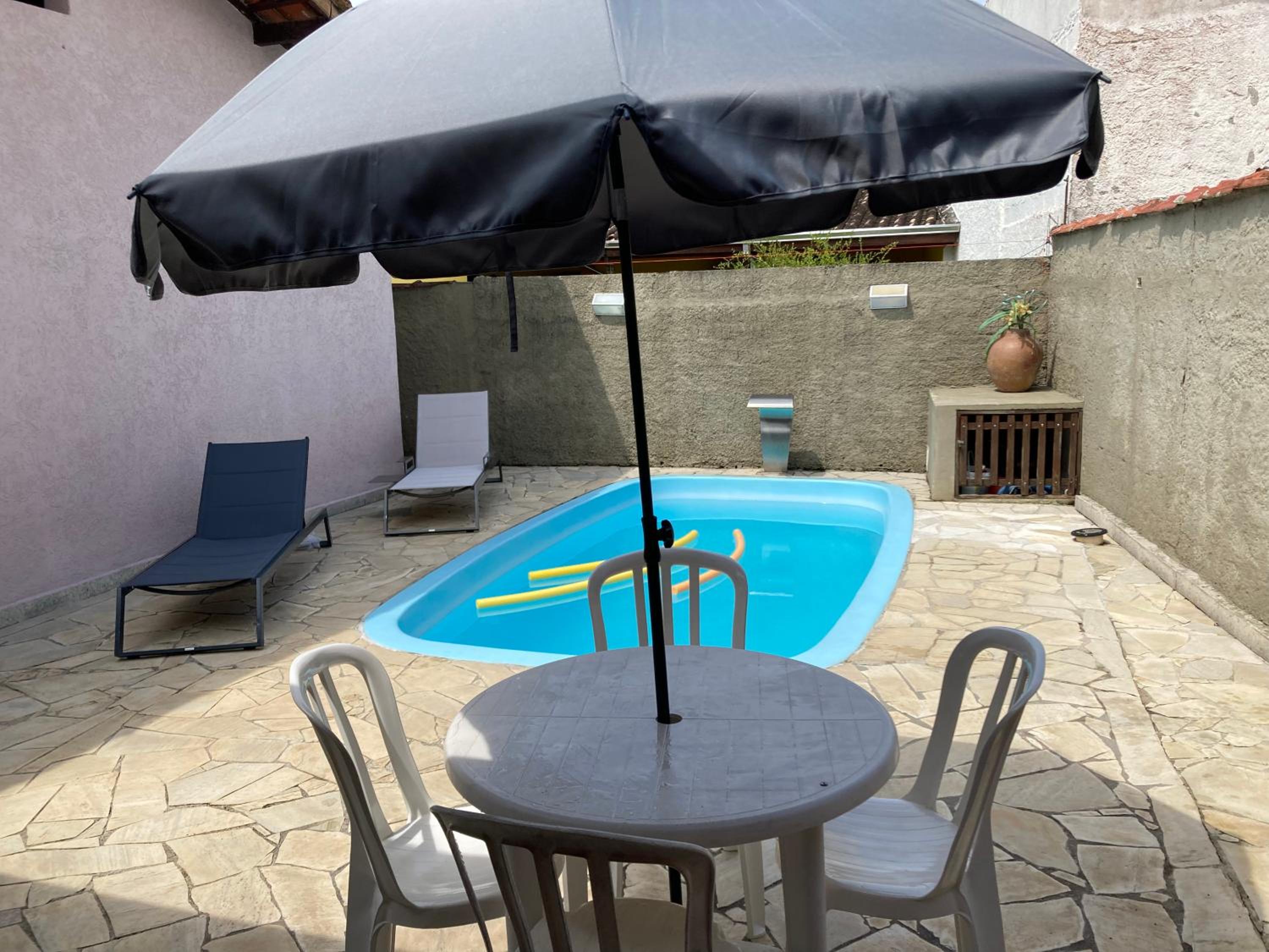 Casa com Piscina Exclusiva - Condomínio em frente ao Mar - Portaria 24h