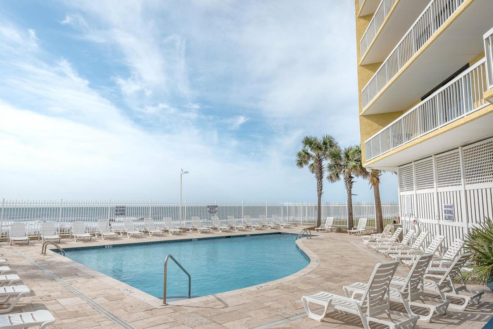 408 COV Atlantic Breeze Oceanfront Top Floor Villa 2 Pools view 5