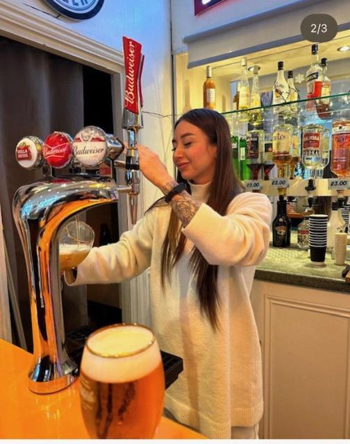 bar