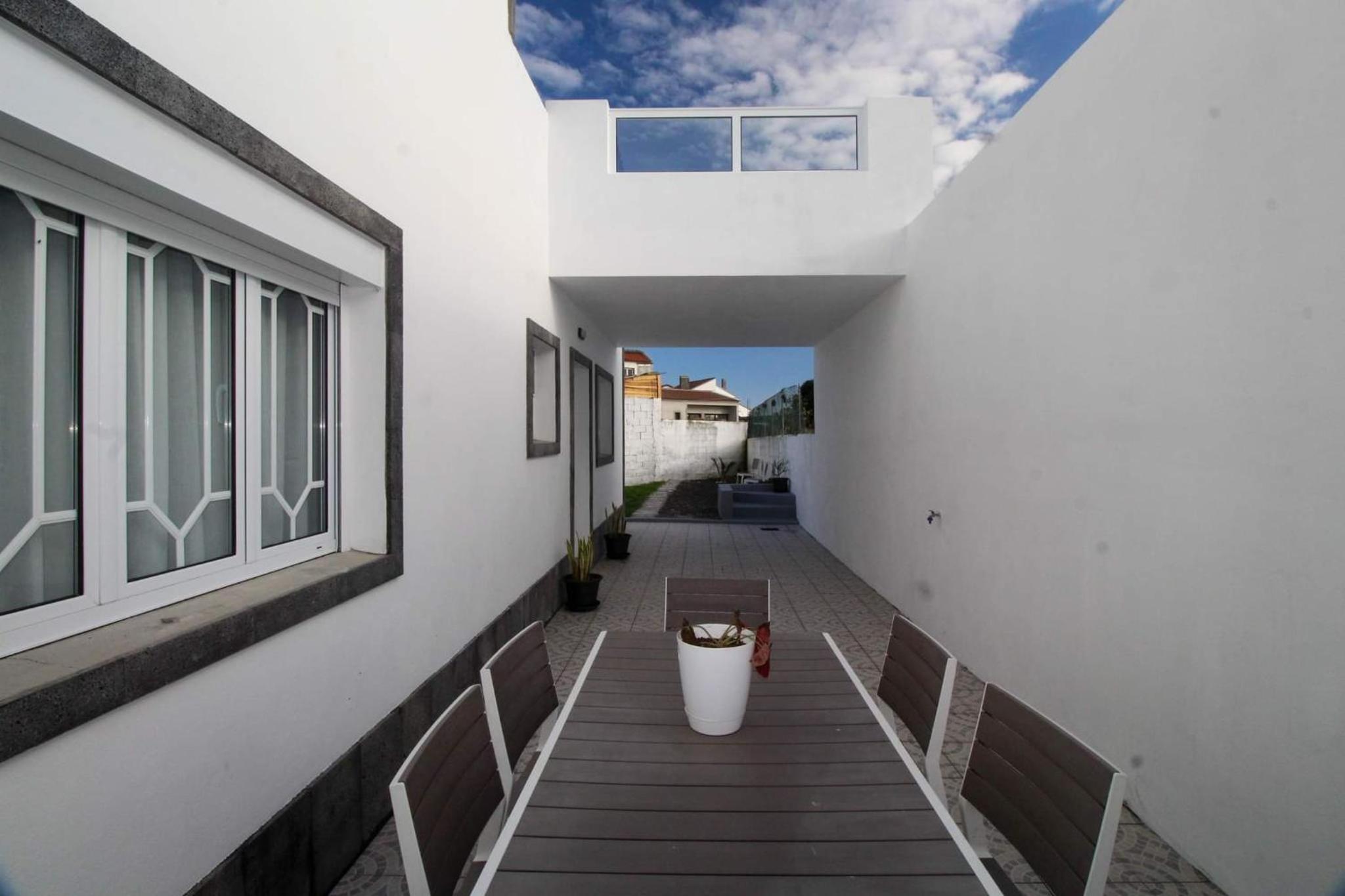 Casa do Lavrador view 2