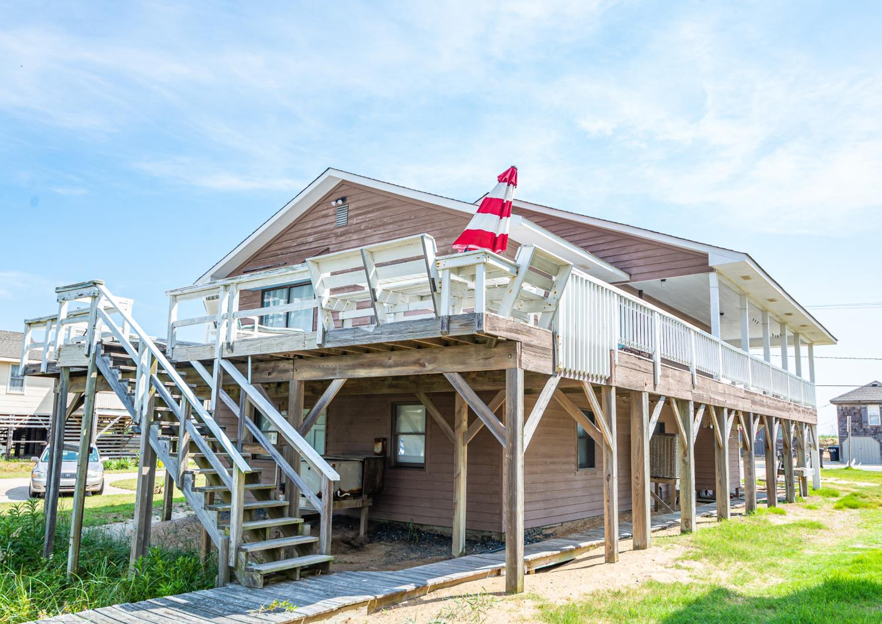 Out of the Blue - Kitty Hawk MP 2.5, Ocean View, 17 Yds to Private Beach Access, Pets OK, YR Flex Stays view 2