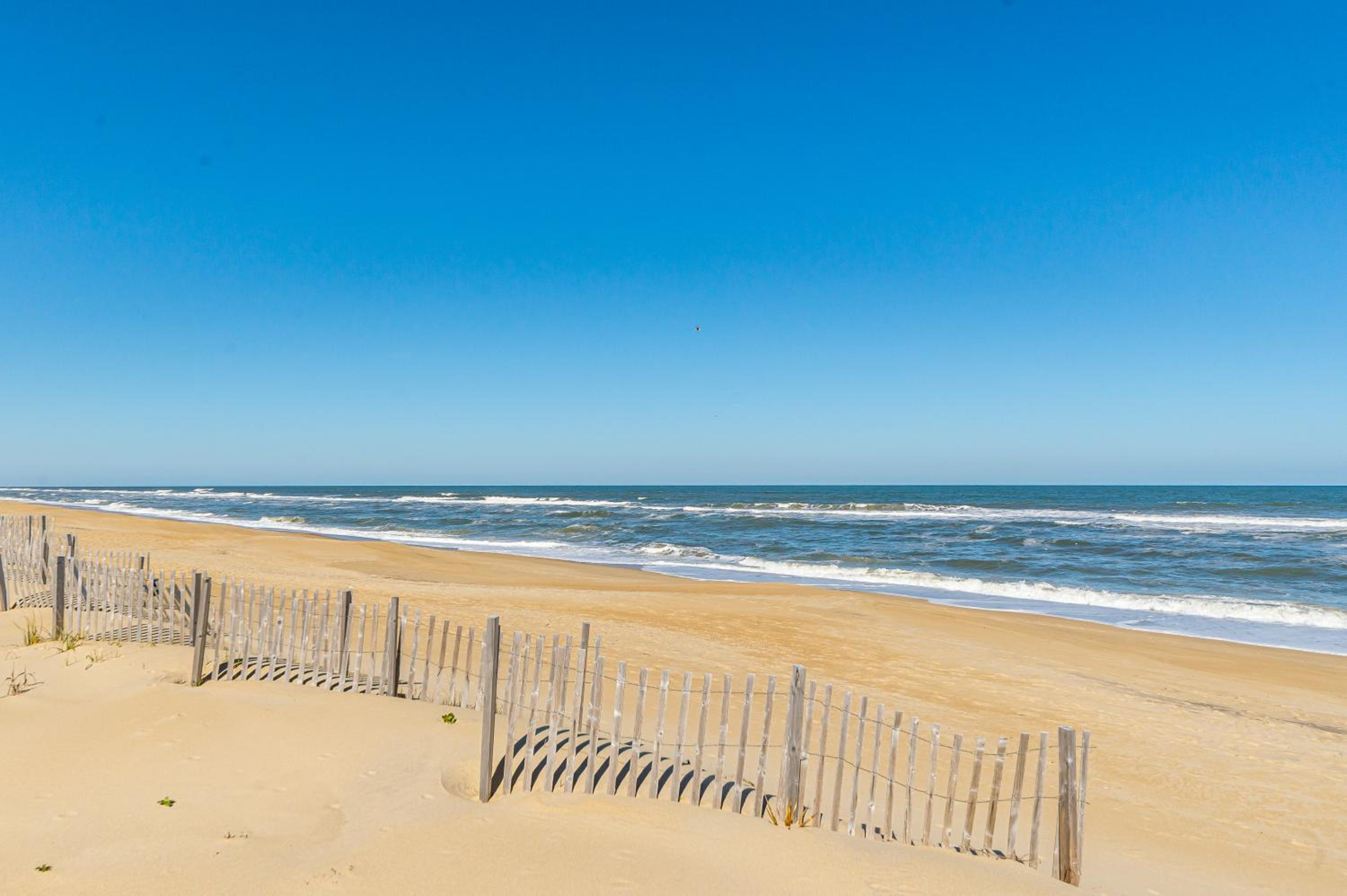 Aqua Moon - Kitty Hawk MP 3, Oceanfront, Family Friendly, Hot Tub view 5