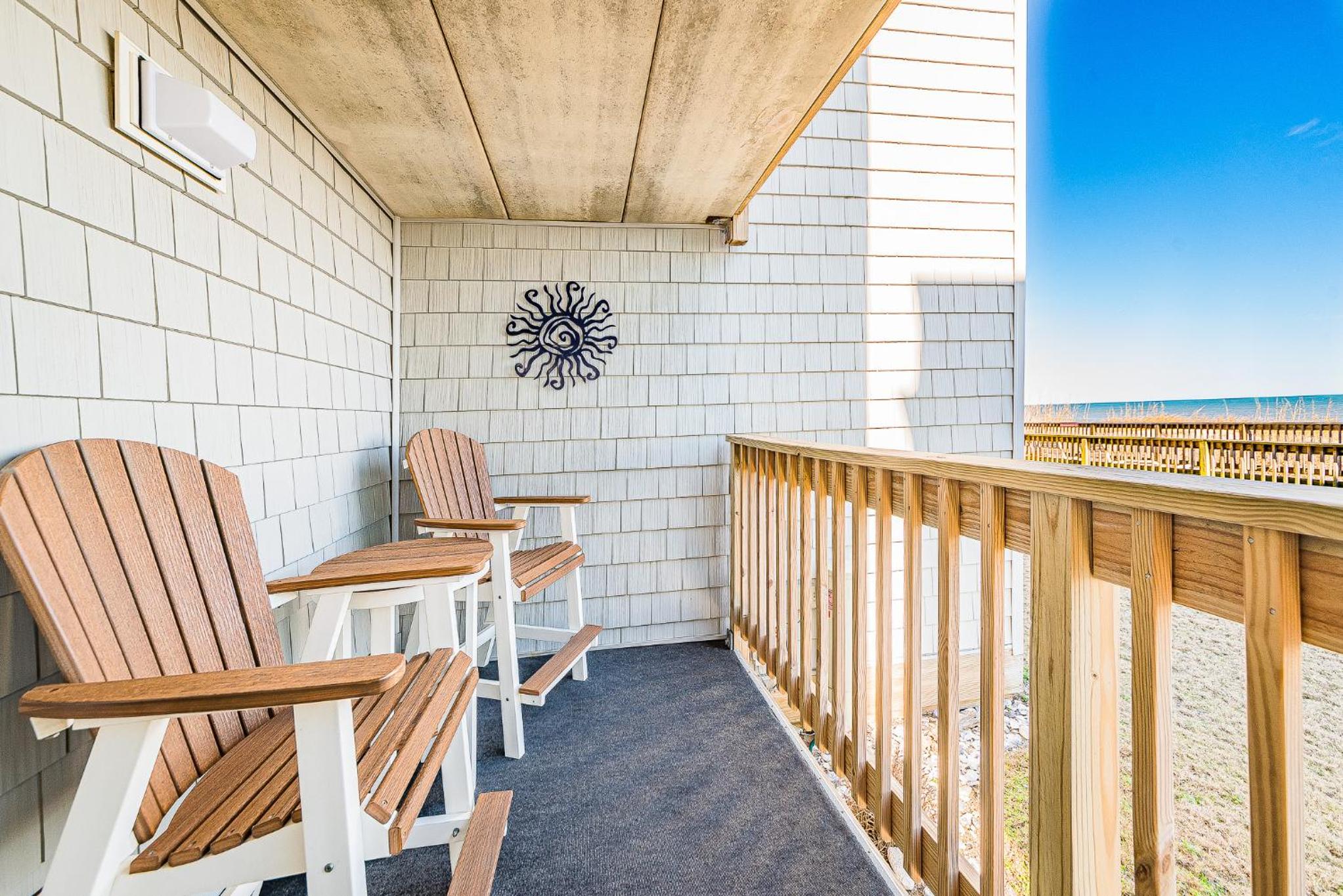 Our Happy Place - S Nags Head, Oceanfront Yachtsman Condo, 50 Yds to Beach, Community Pool, Flex Stays view 4