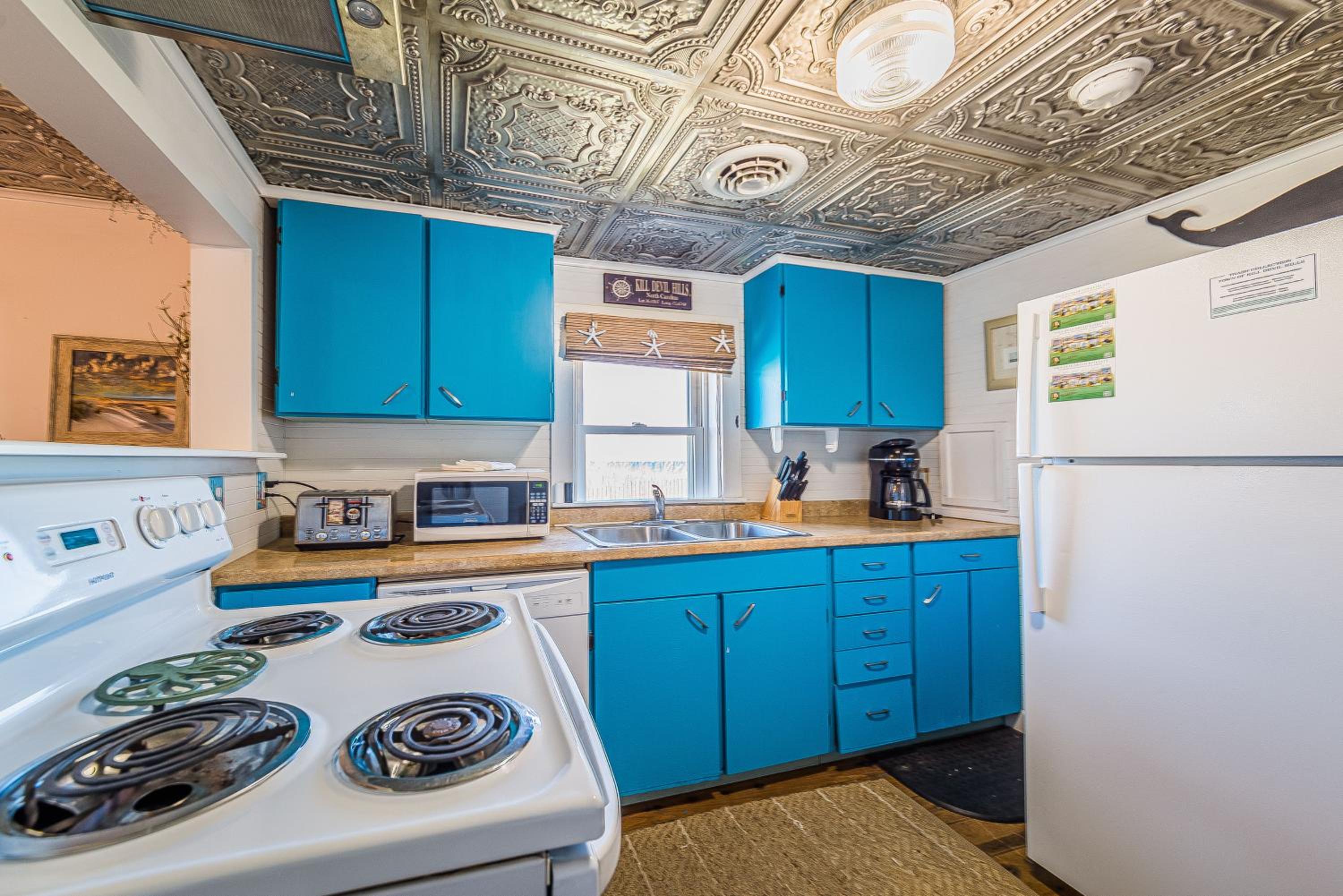 Deja Blue - KDH MP 6, Oceanfront, Hot Tub, Pets OK, Fenced-in Dog Area, Corn Hole view 3