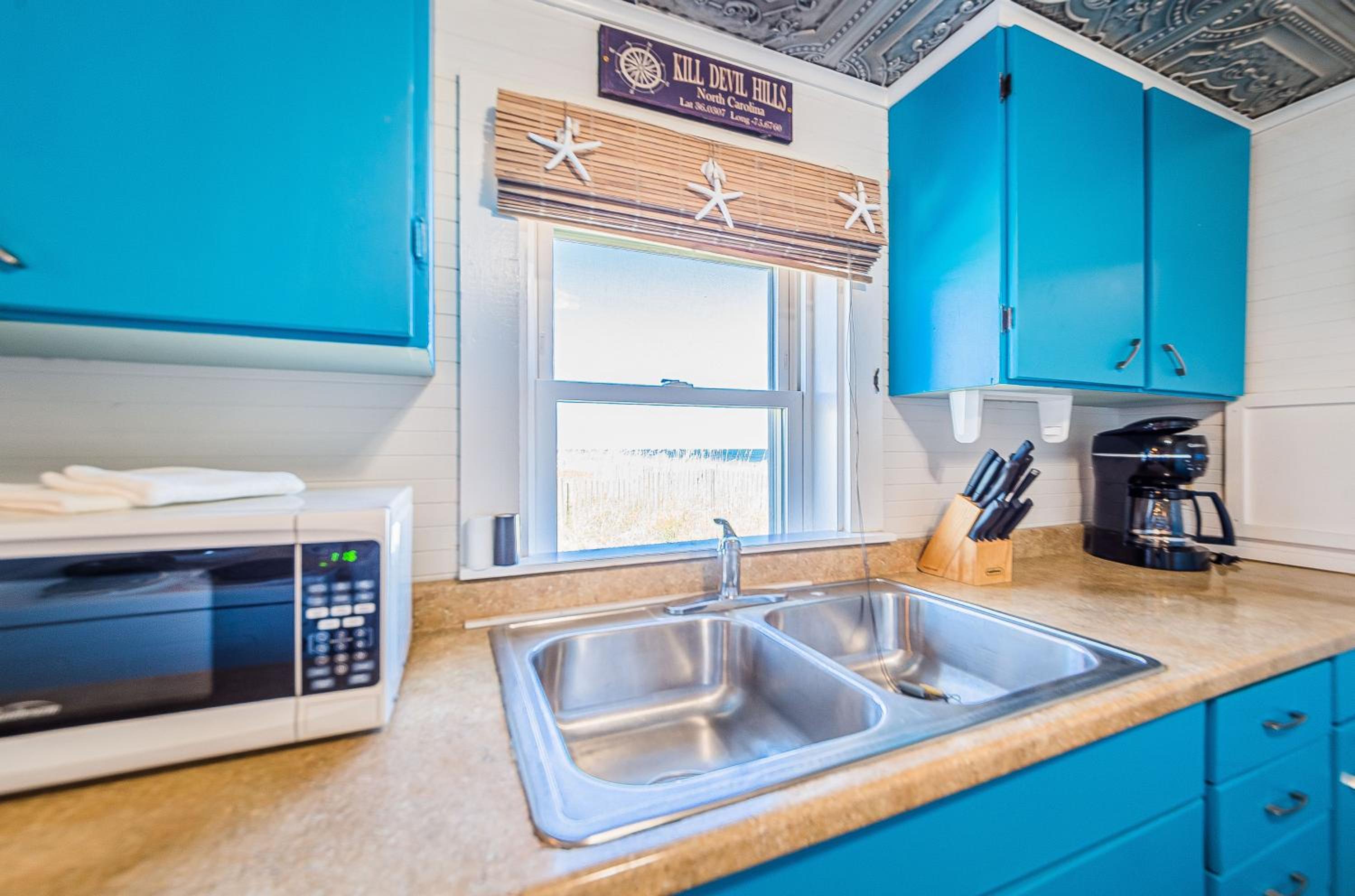 Deja Blue - KDH MP 6, Oceanfront, Hot Tub, Pets OK, Fenced-in Dog Area, Corn Hole view 5
