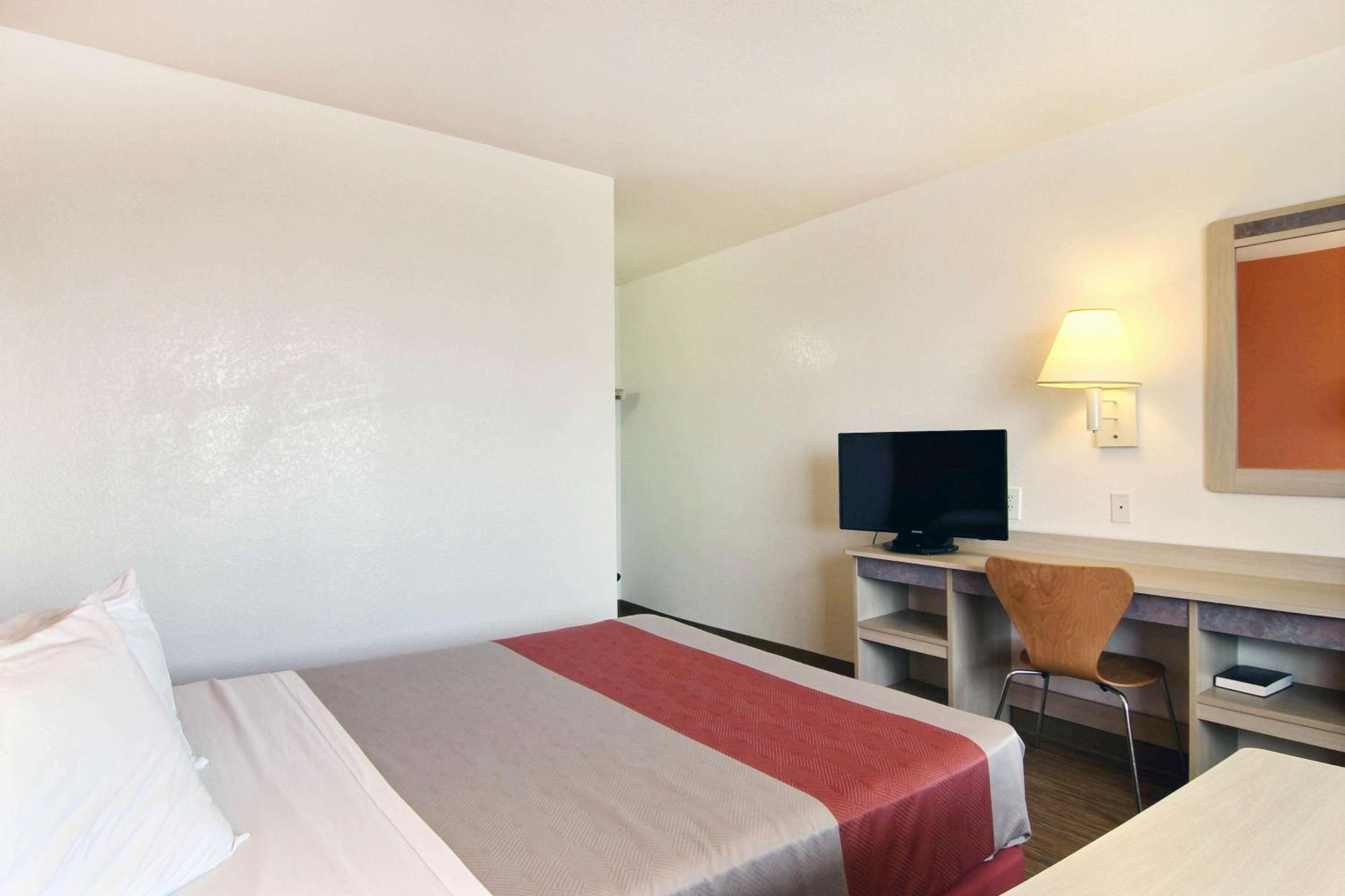 Motel 6-Fort Stockton, TX