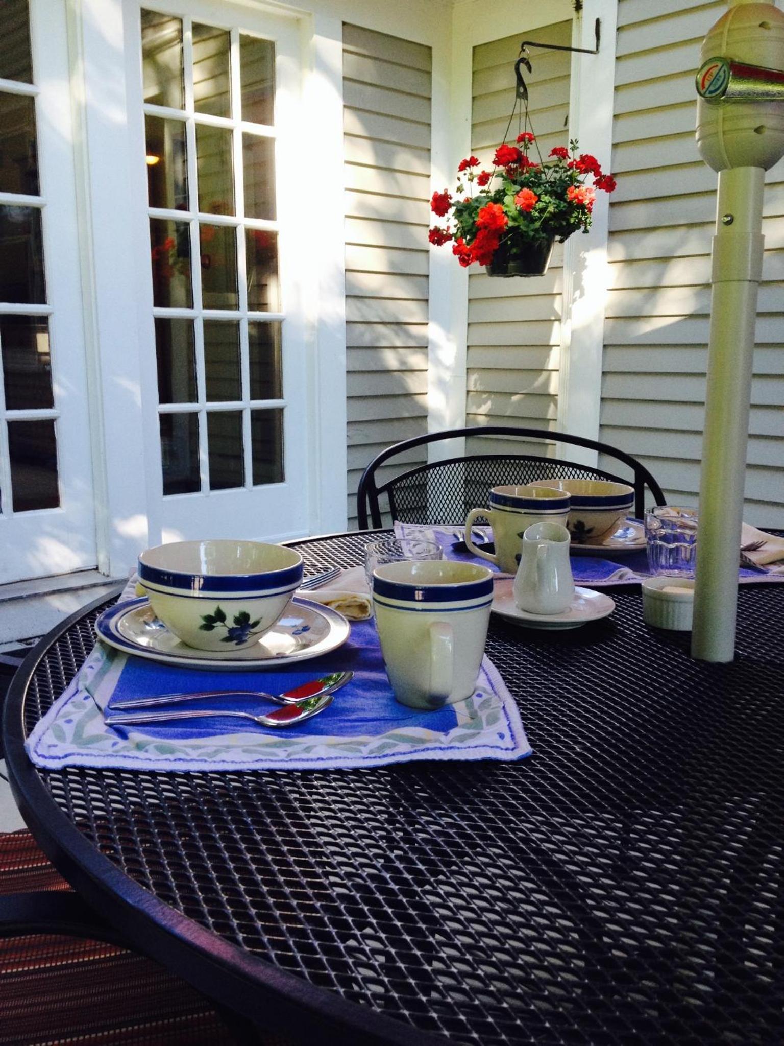 James Place Inn Bed and Breakfast view 4