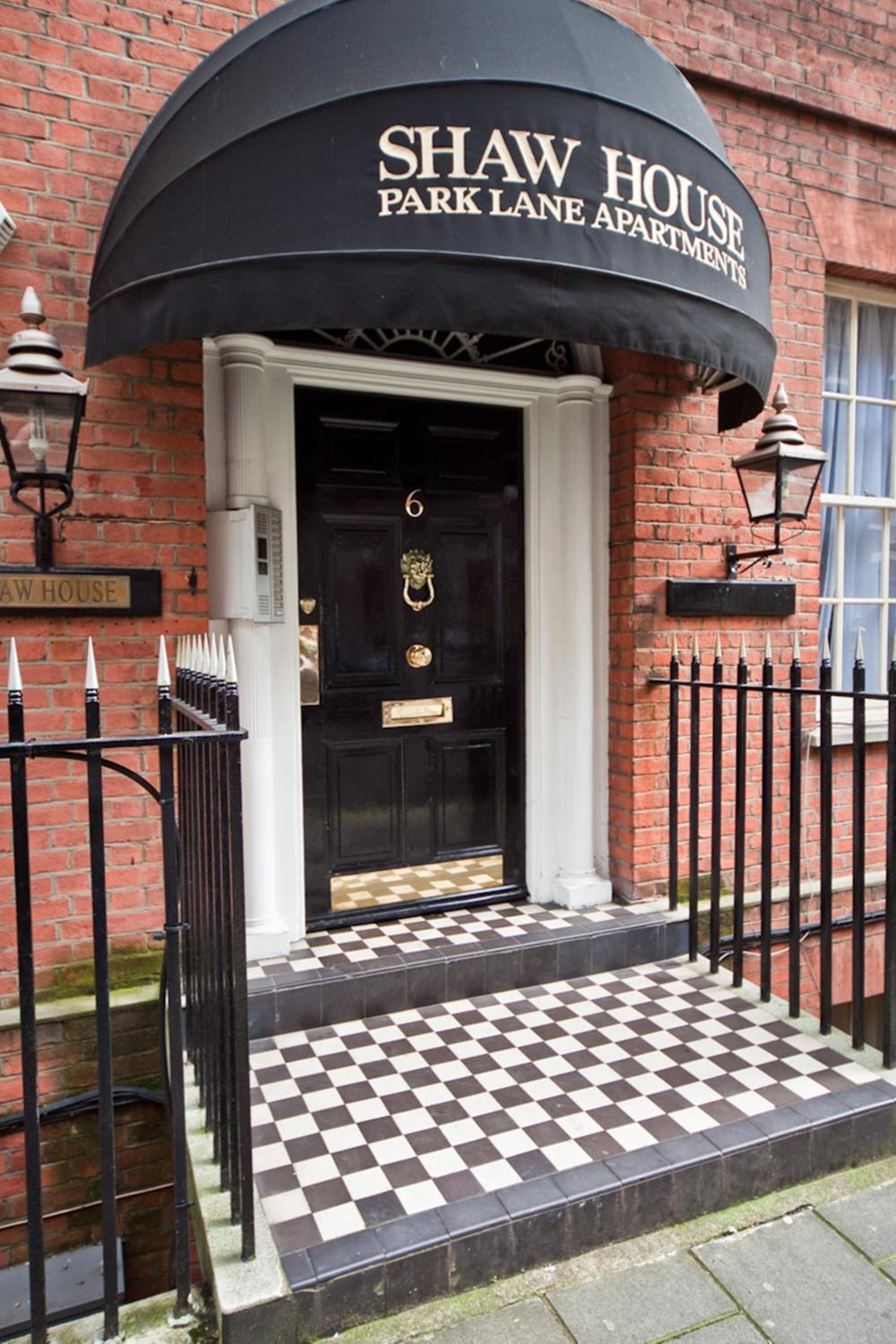 Park Lane Apartments/Shaw House