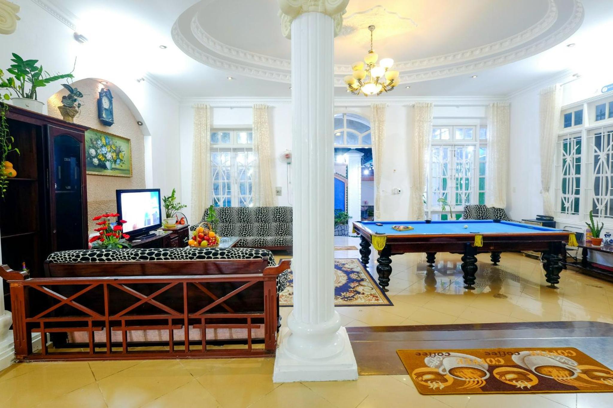 lounge