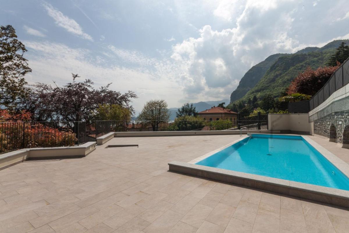 Andalero - Palazzo Castelli view 2