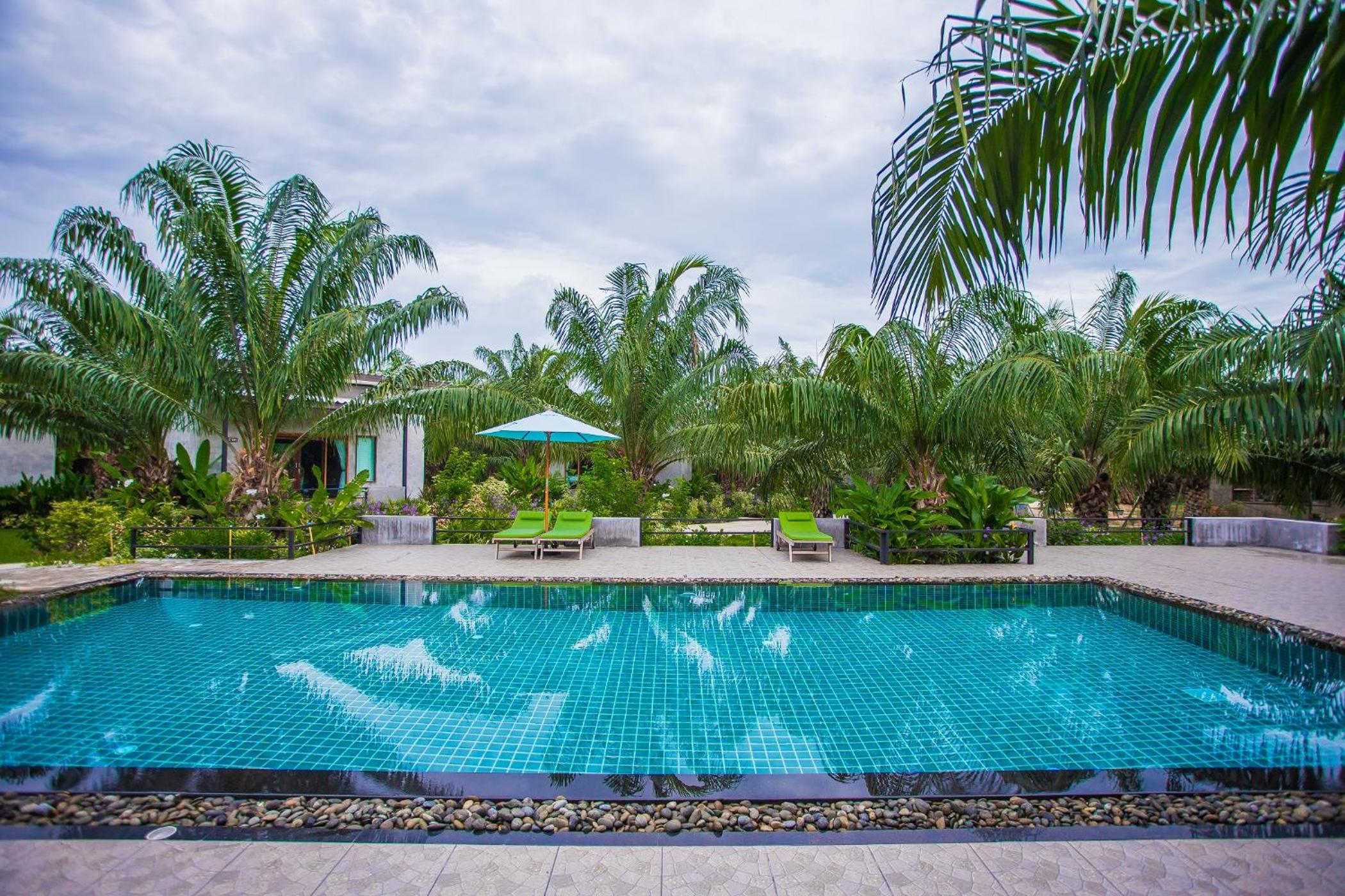Palm Pran Resort