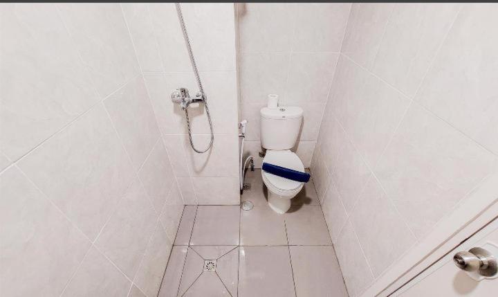 Nice and Cozy Studio at Parkland Avenue Apartment BSD Serpong view 5