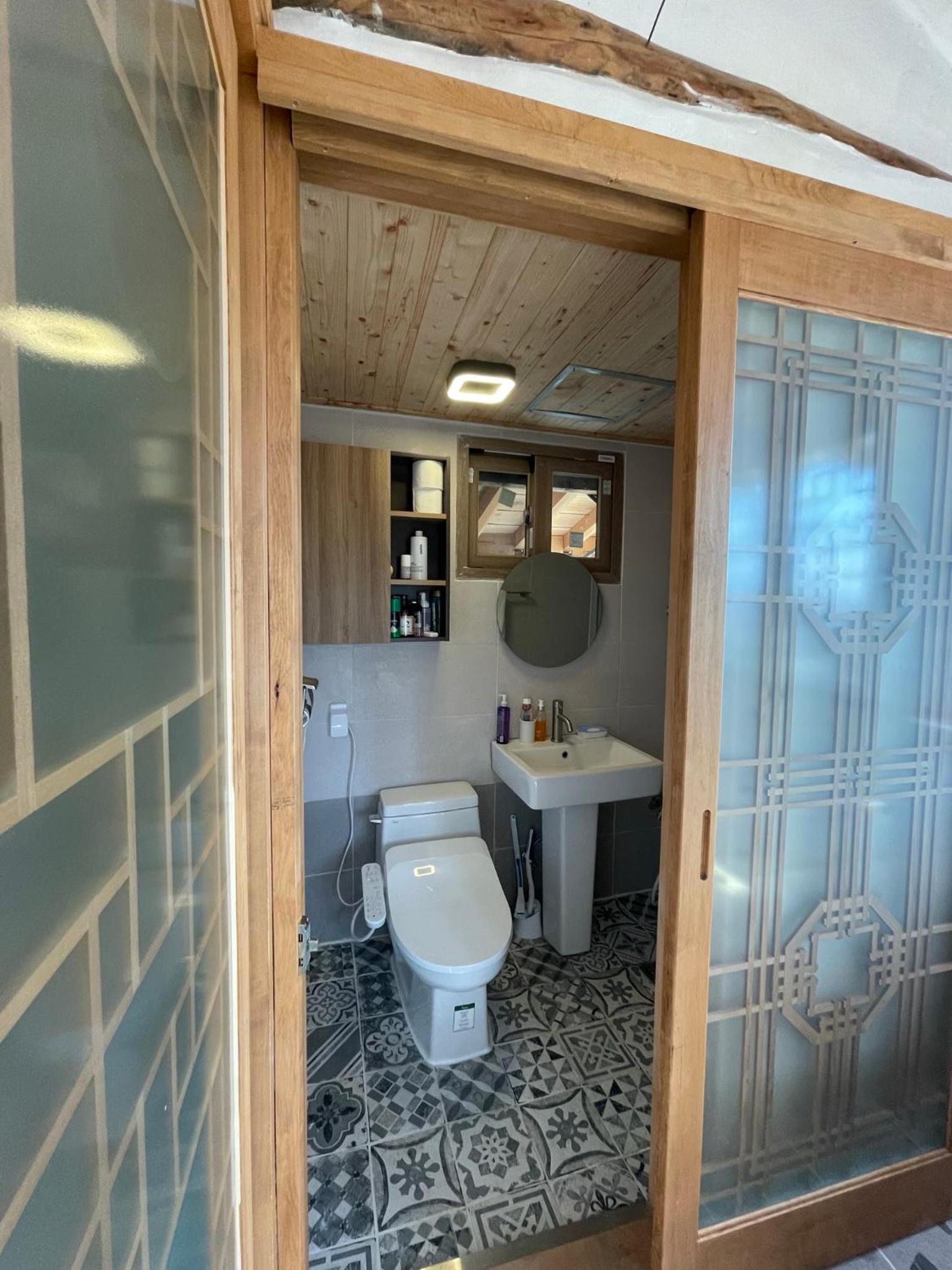Photo 48