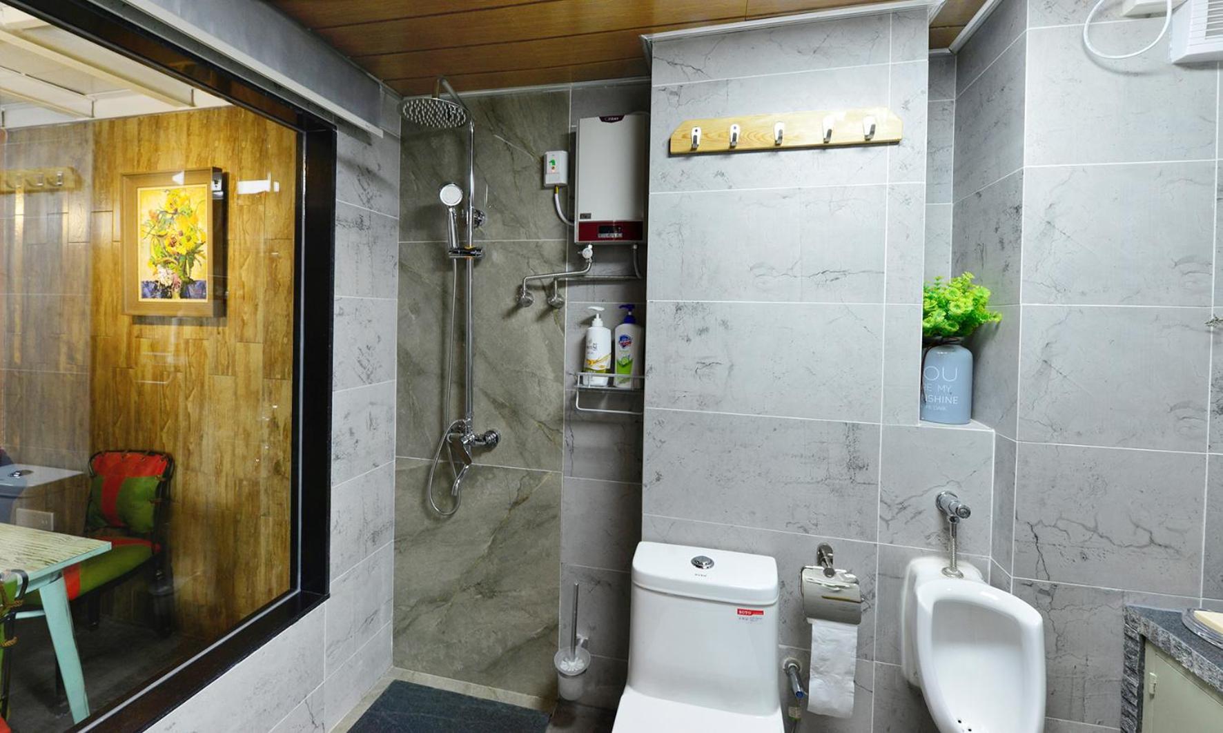 Guangzhou He She Art Apartment