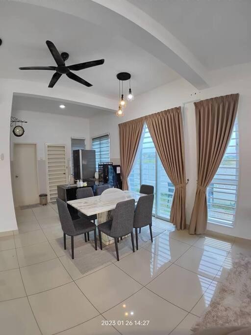 Prima Guest House - Puncak Alam Homestay Mus-lim friendly photo 6